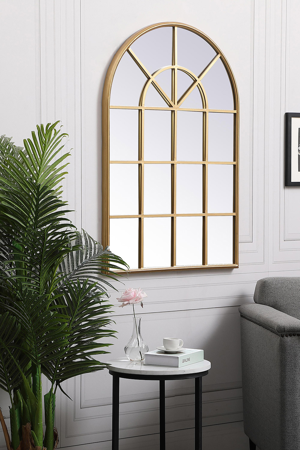 Elegant Wall Mirror - Brass, L 41.5" (MR612842BR)