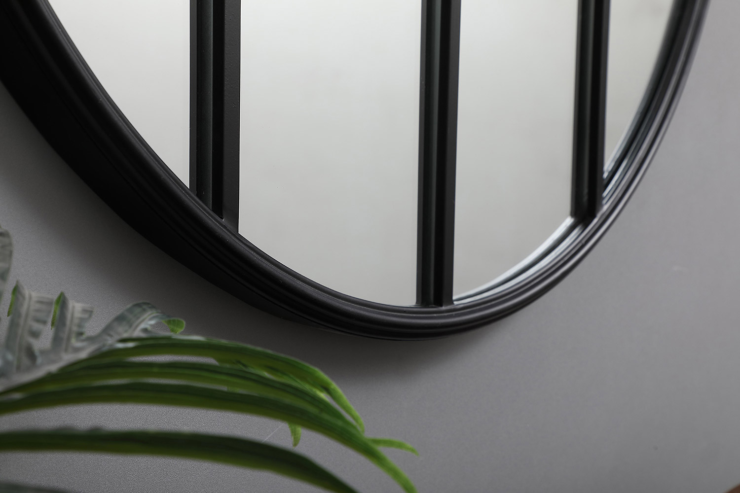 Elegant Wall Mirror - Black, L 31.5" (MR633232BK)