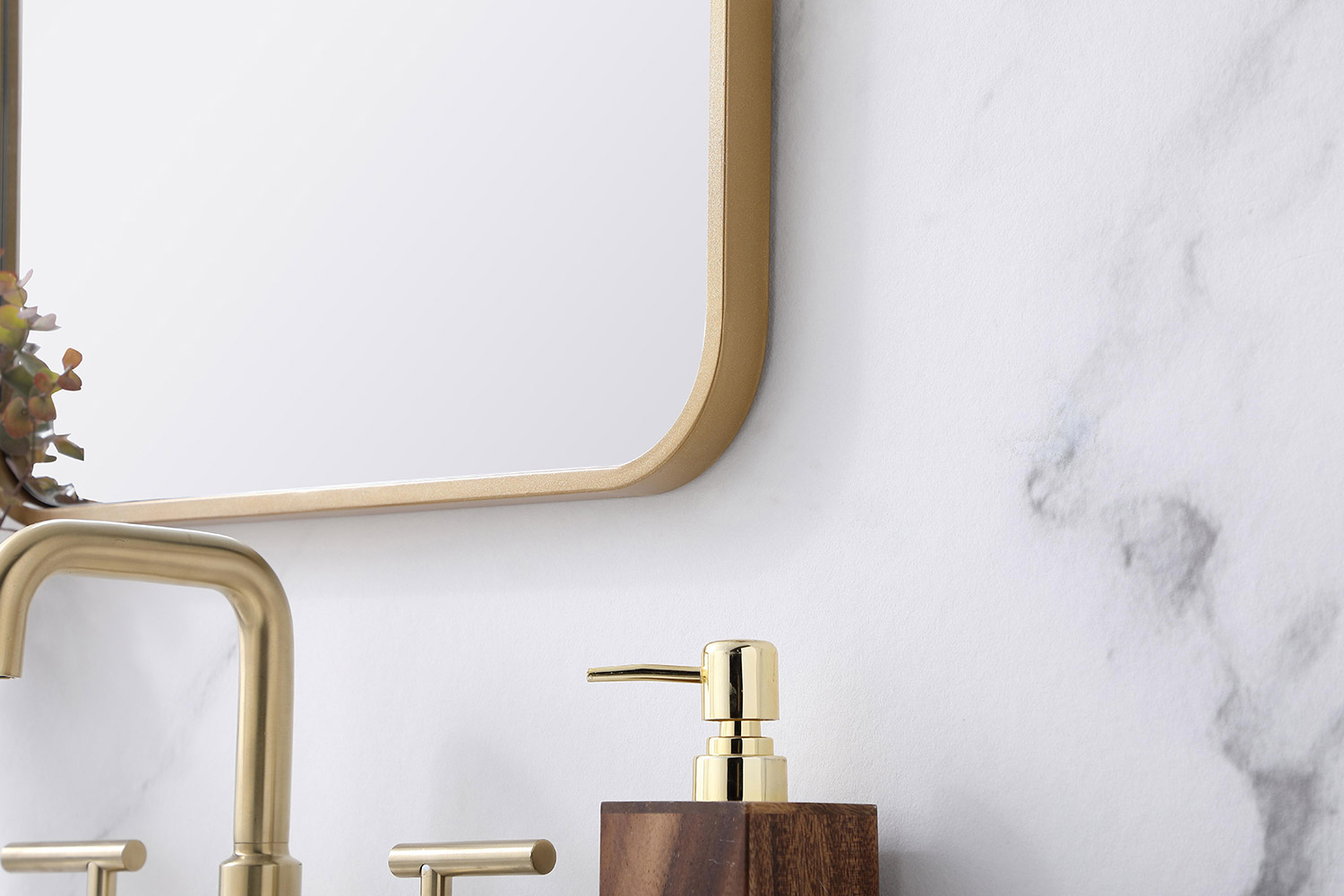 Elegant Wall Mirror - Brass, L 30" (MR801830BR)