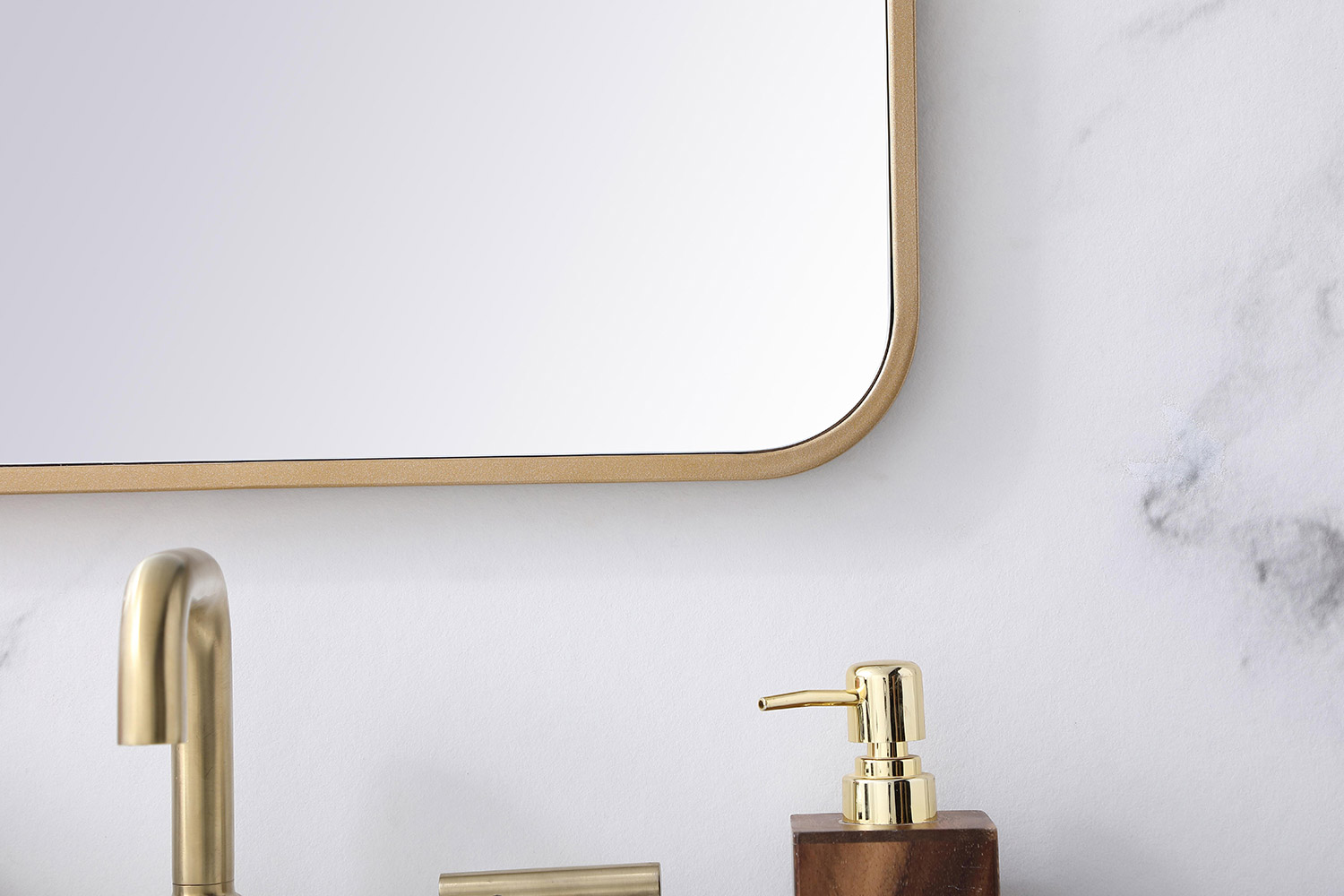 Elegant Wall Mirror - Brass, L 30" (MR802030BR)