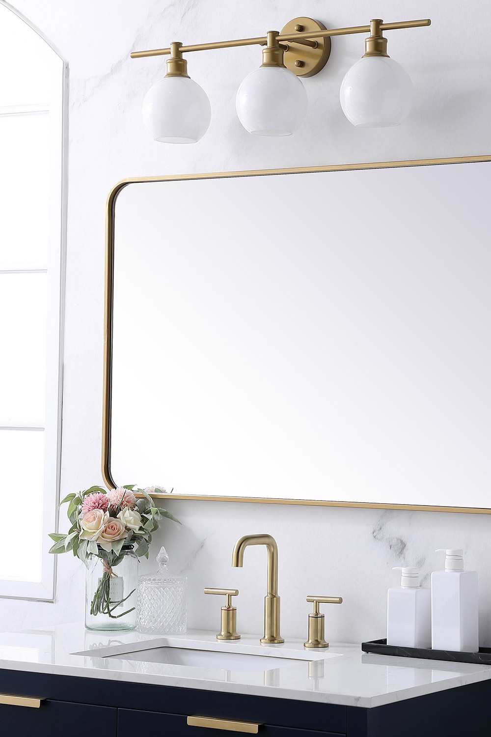 Elegant Wall Mirror - Brass, L 40" (MR802740BR)