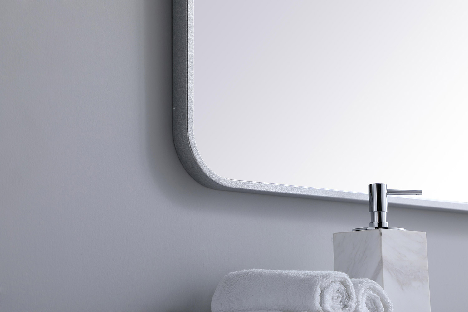 Elegant Wall Mirror - Silver, L 48" (MR803048S)