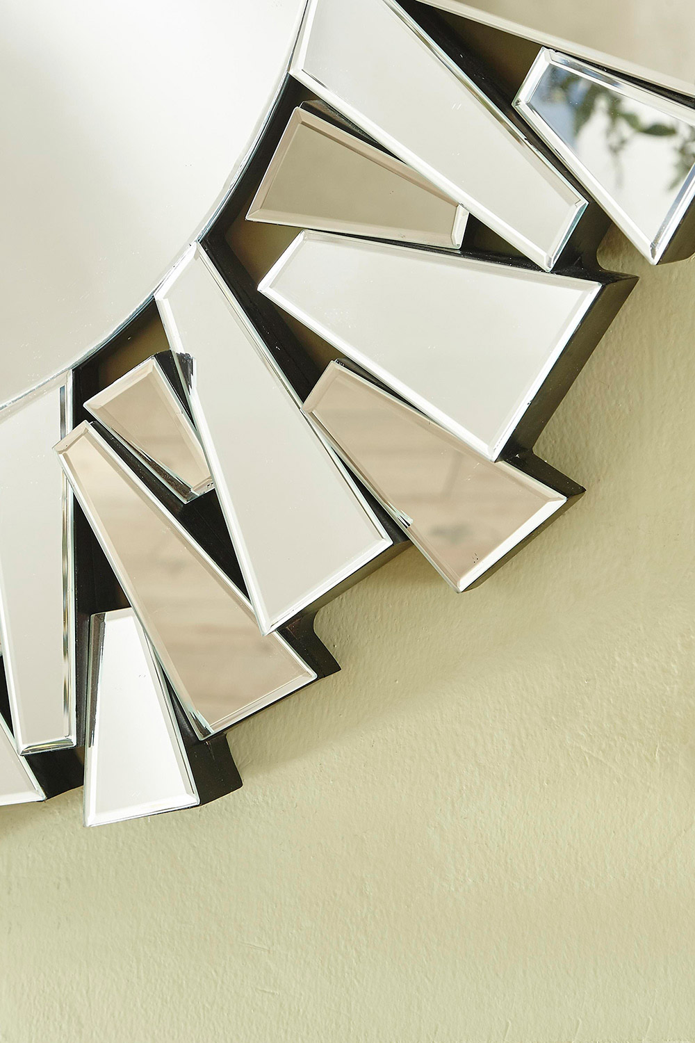 Elegant Wall Mirror - Clear, L 31.5" (MR9133)