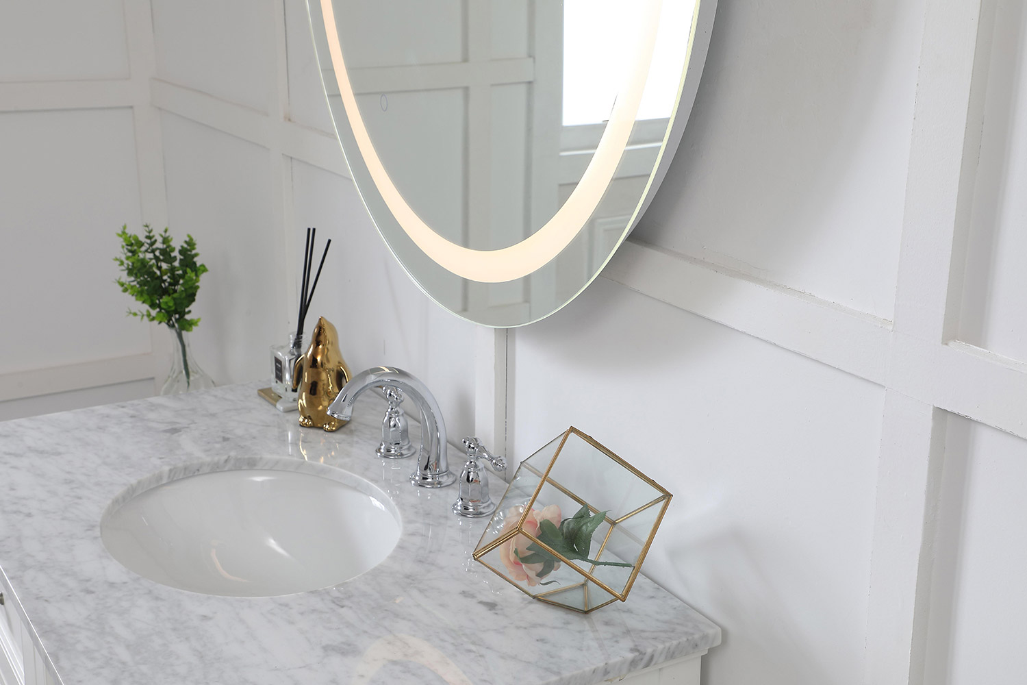 Elegant Wall Mirror - Clear, D 36", H 36" (MRE23636)