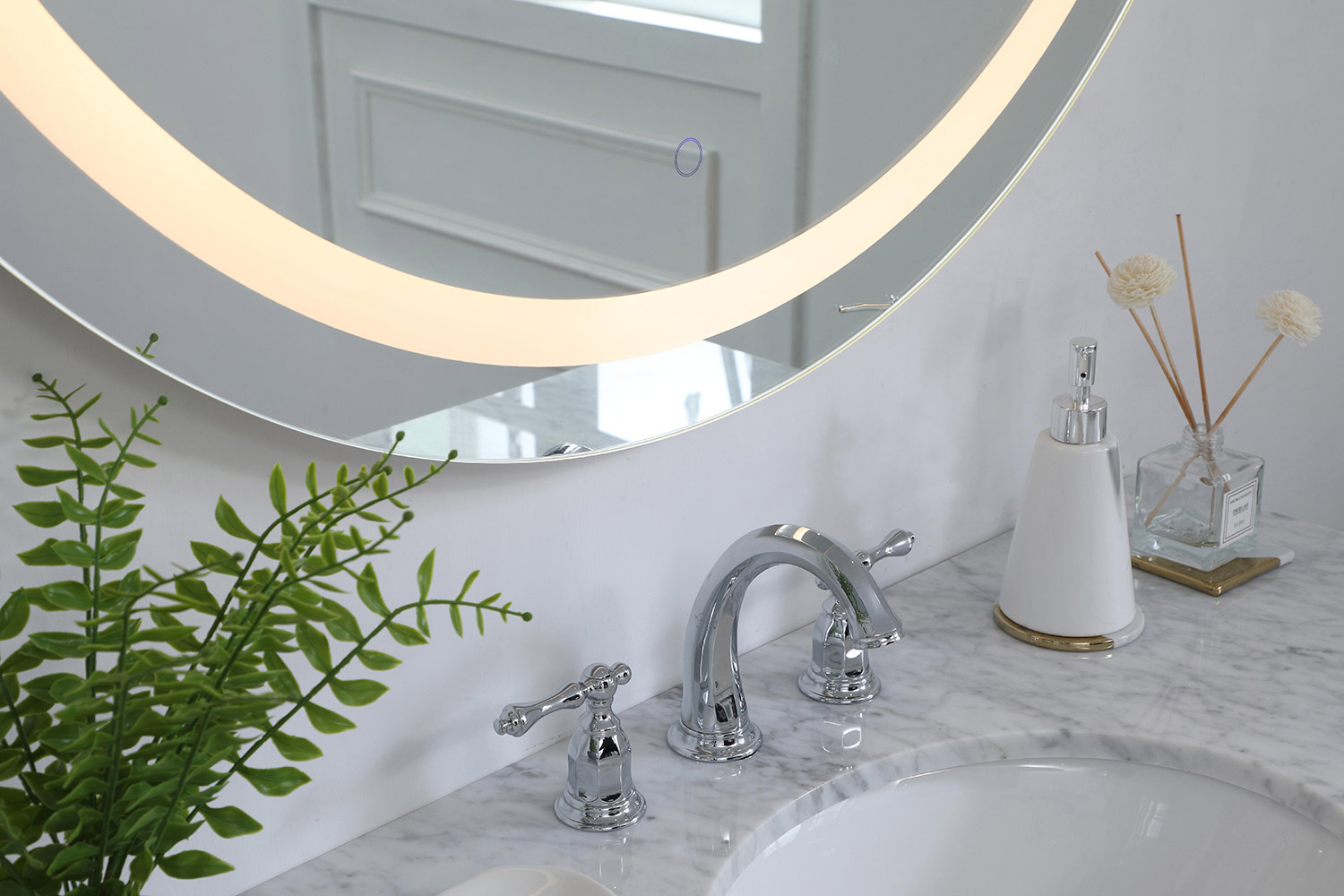 Elegant Wall Mirror - Clear, D 42", H 42" (MRE24242)