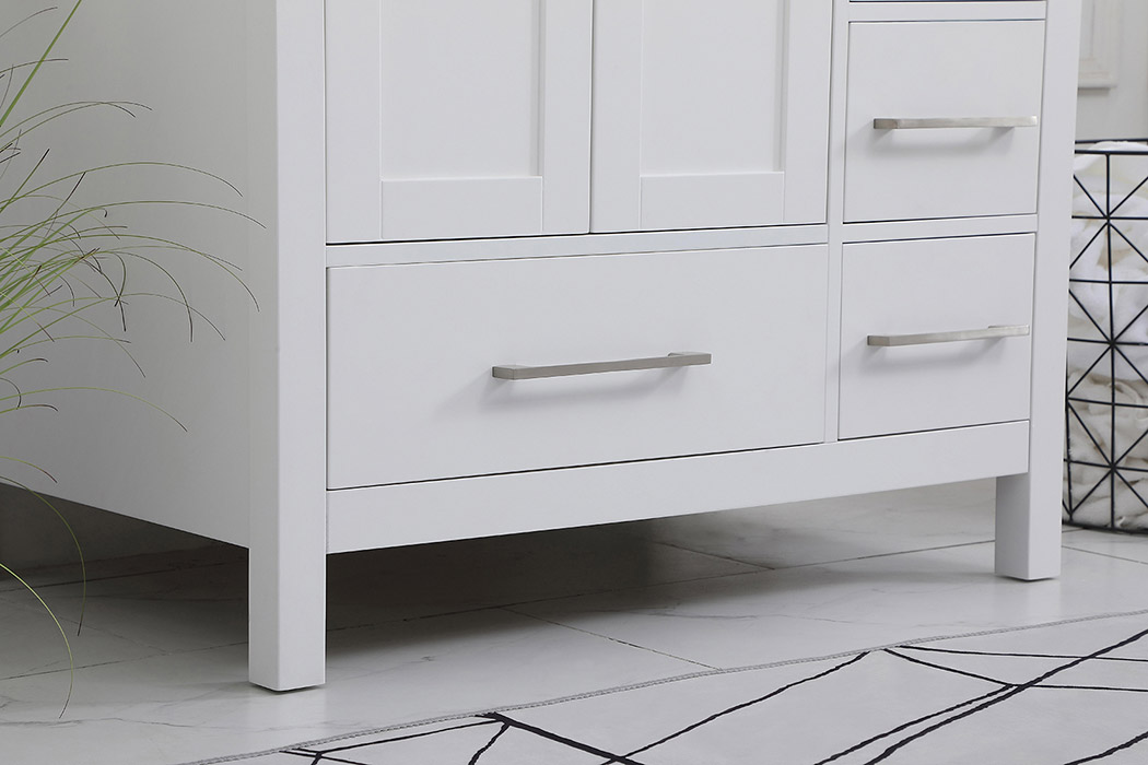 Elegant Bathroom Vanity - White (VF18832WH-BS)
