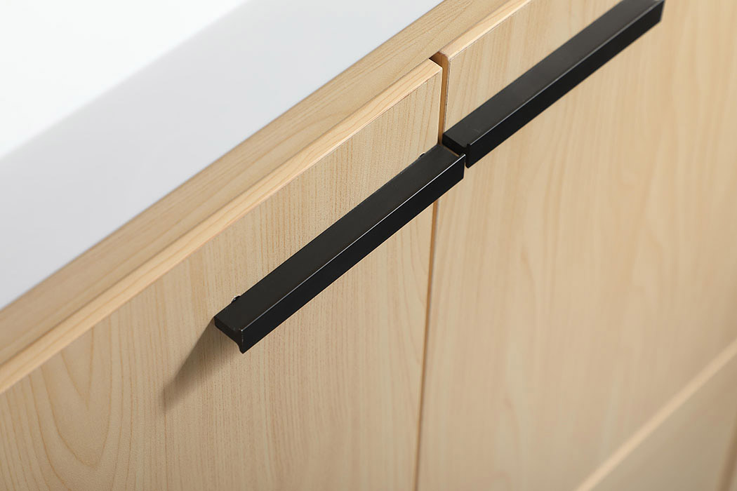 Elegant Bathroom Vanity - Maple, L 42" (VF46042MMP)