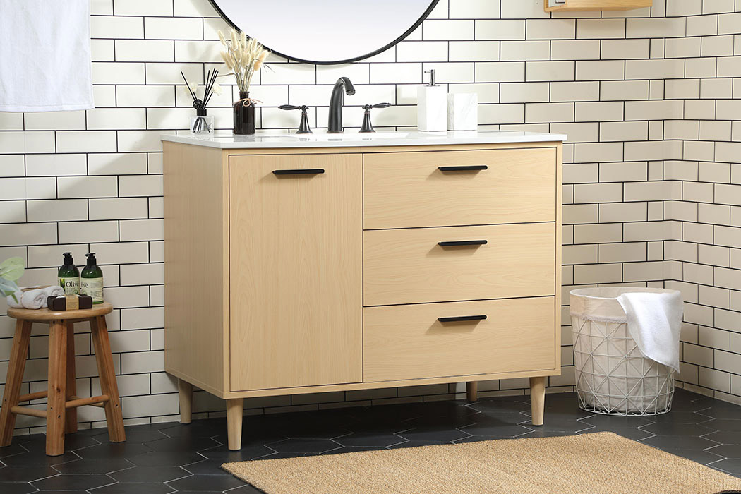 Elegant Bathroom Vanity - Maple (VF47042MMP)