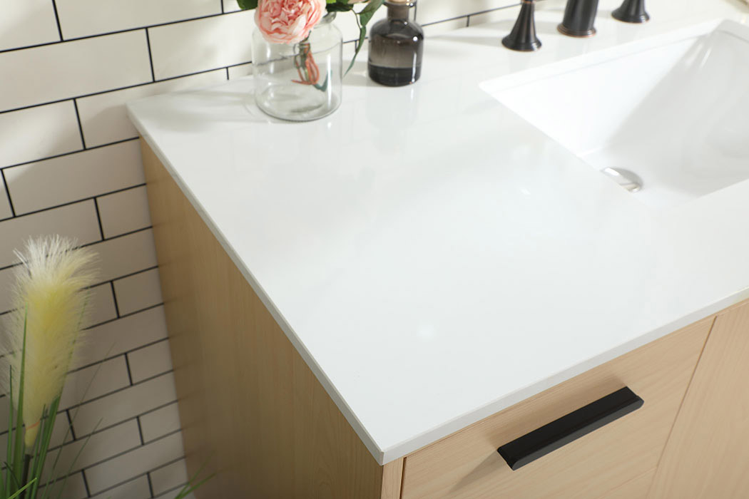 Elegant Bathroom Vanity - Maple (VF47048MMP)