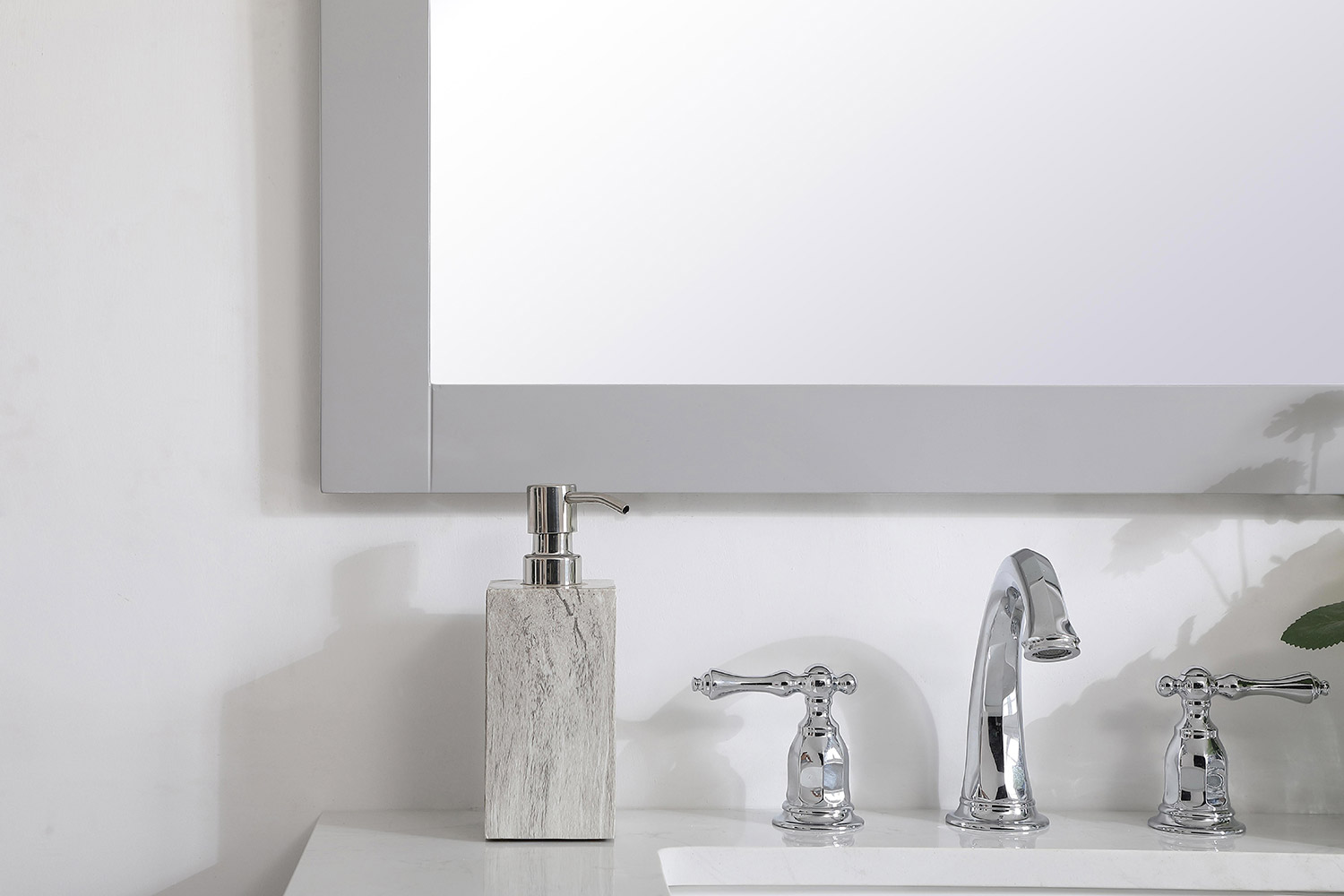 Elegant Wall Mirror - Gray, D 30", H 36" (VM23036GR)