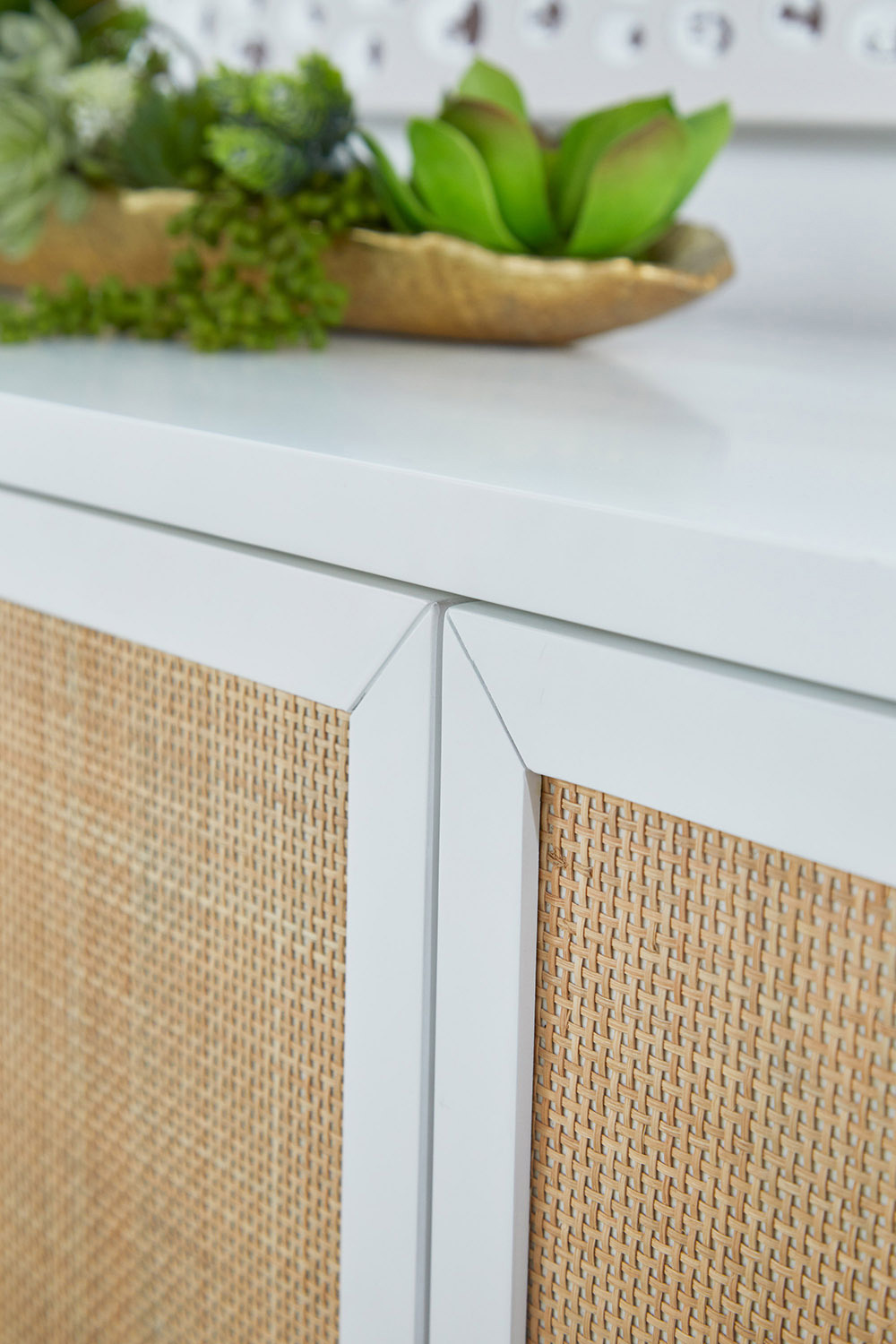 Essentials Traditions Holland Media Sideboard - Matte White