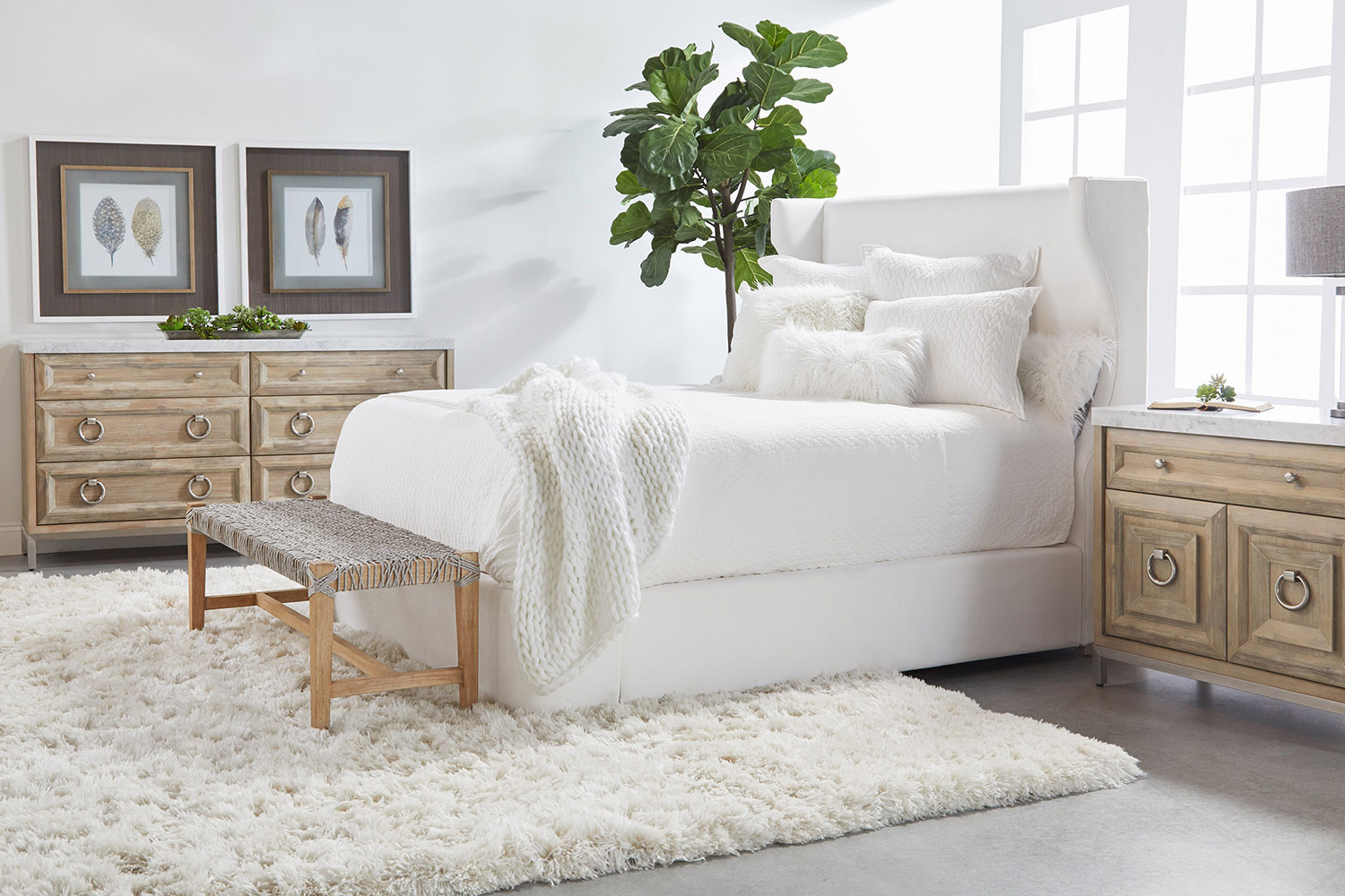 Essentials Azure Carrera Media Chest - Natural Gray