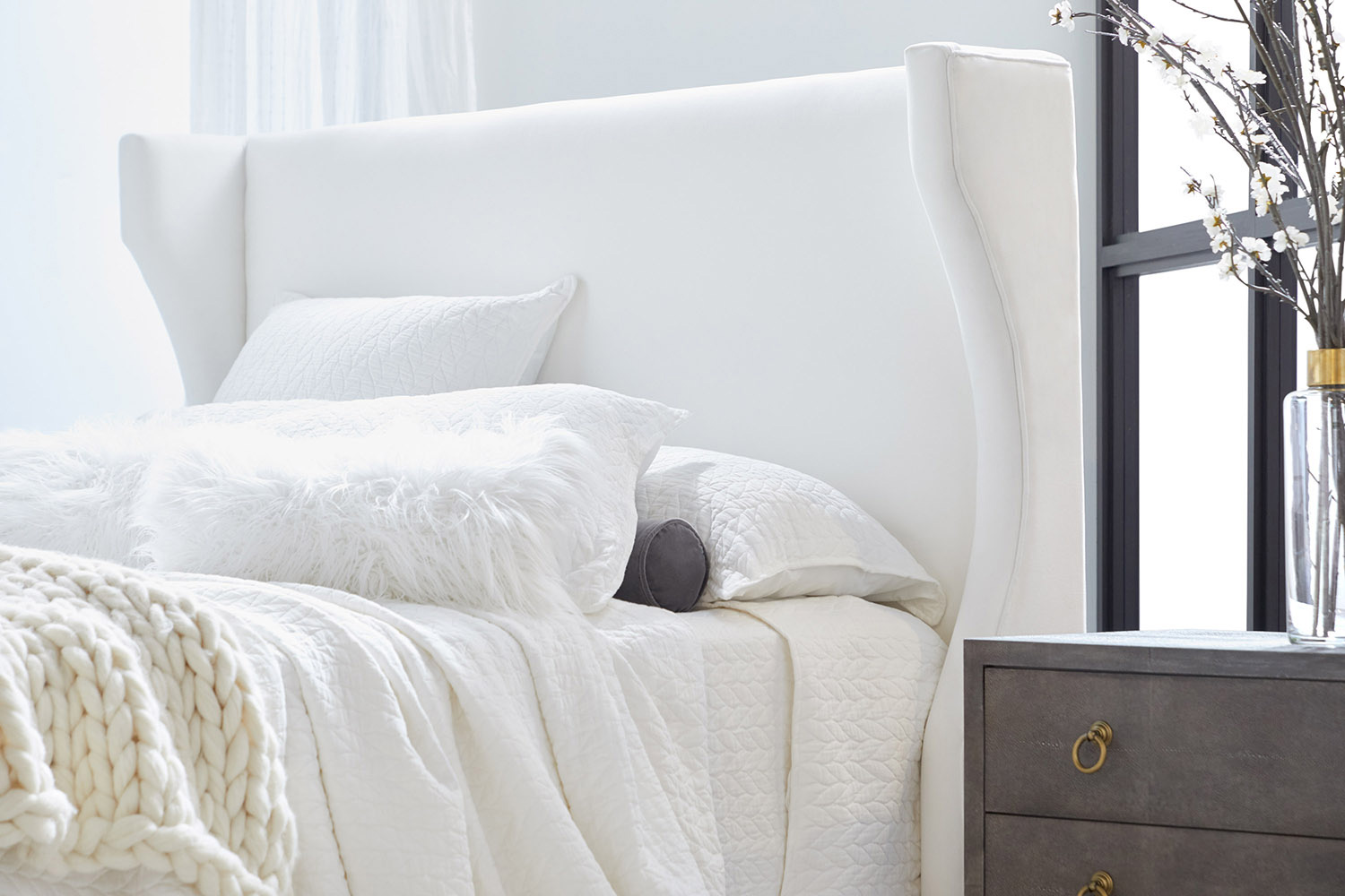 Essentials Balboa Queen Bed - LiveSmart Peyton Pearl and Natural Gray