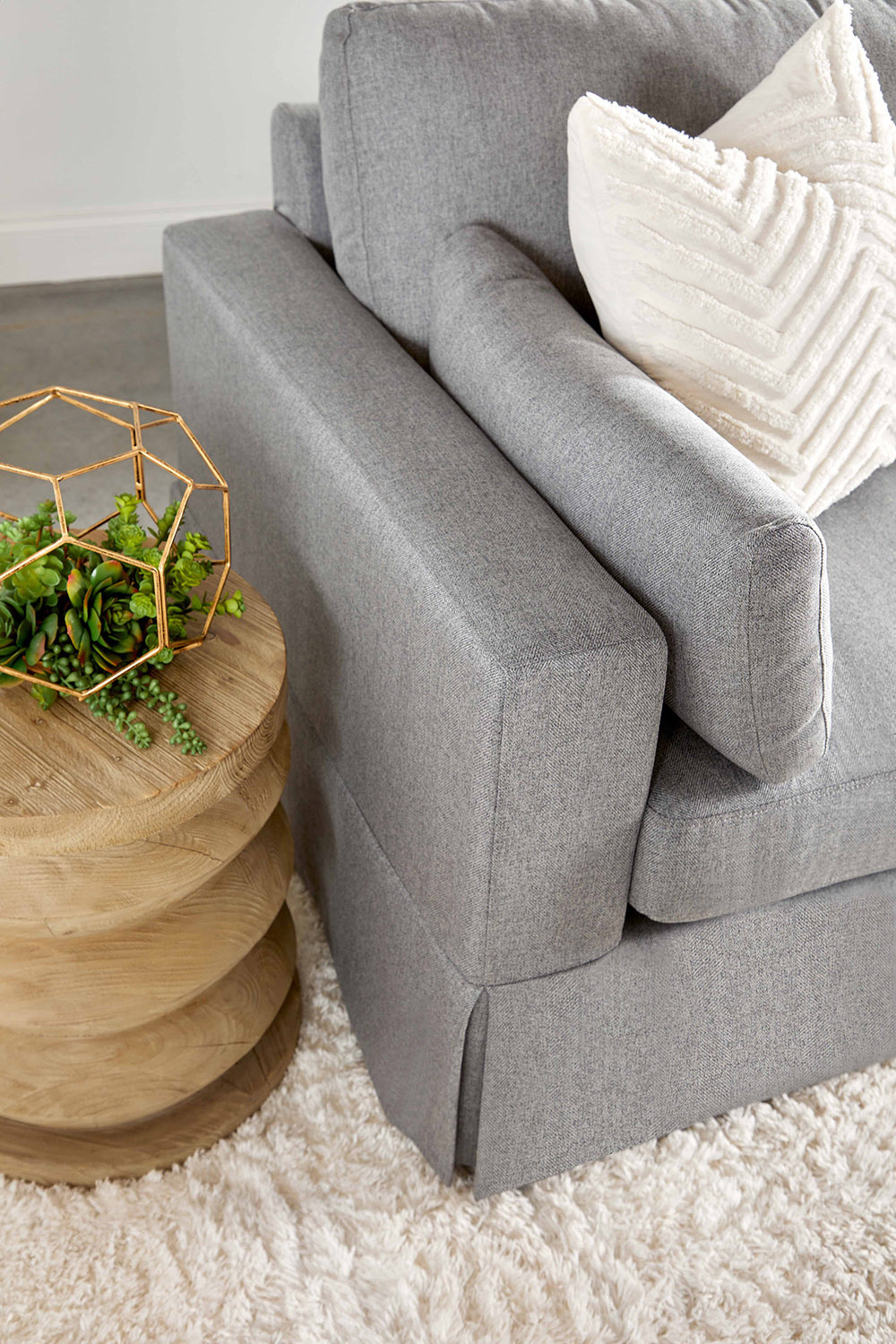 Essentials Bella Antique Pier Accent Table - Smoke Gray
