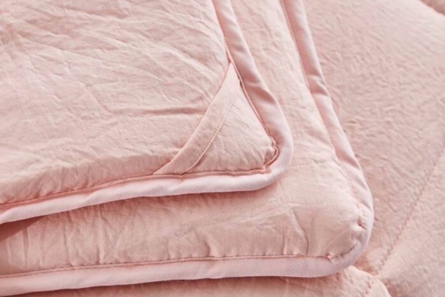 FaFurn 3 Piece Microfiber Reversible Comforter Set - Pink, Twin Size