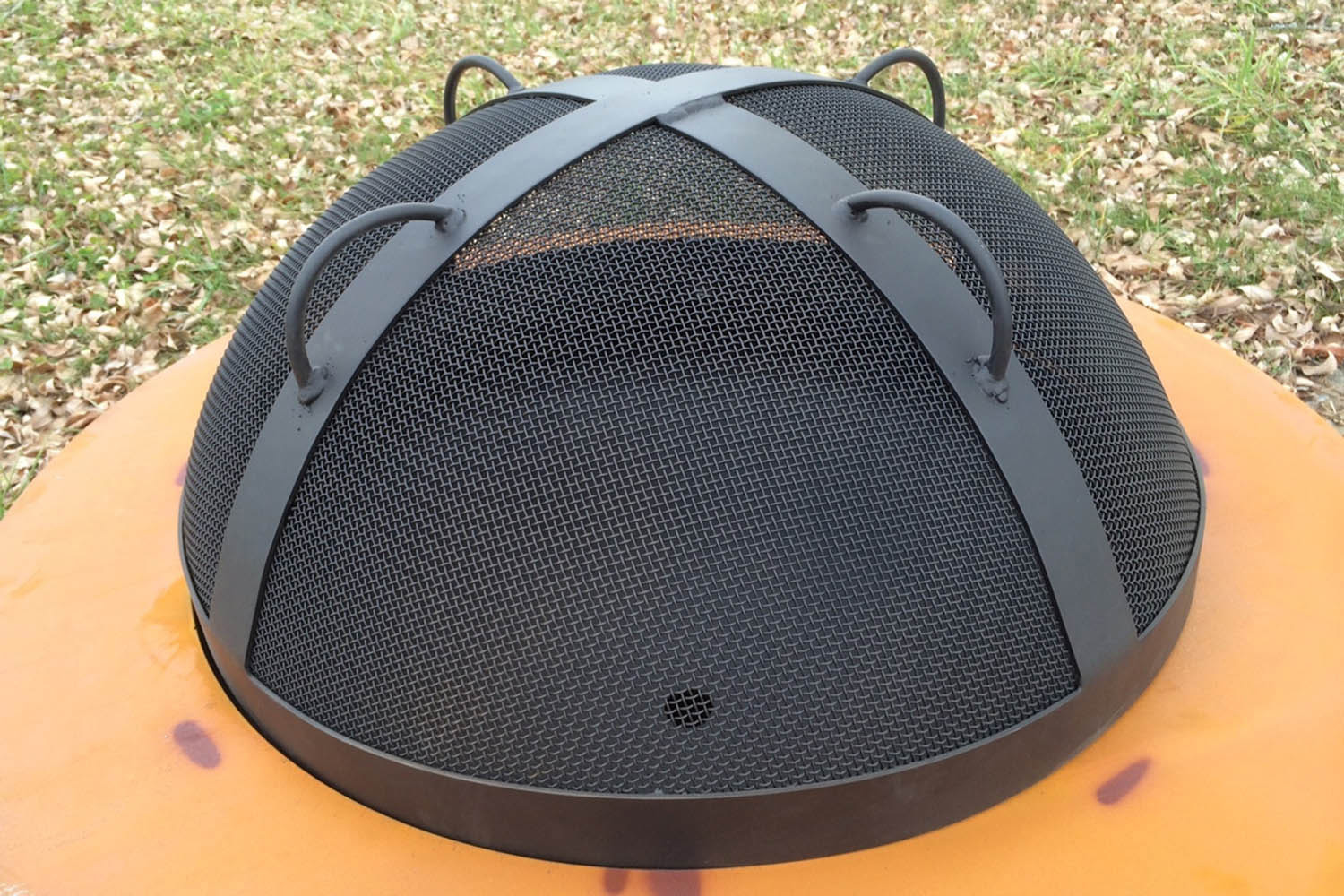 Fire Pit Art Artisan Spark Guard 34.5" - Black