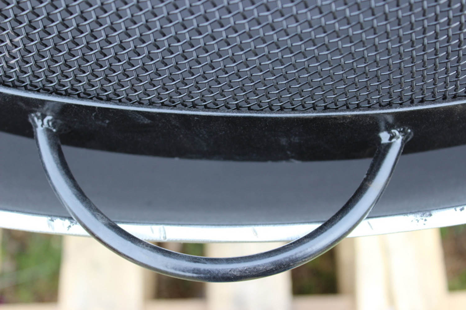 Fire Pit Art Artisan Spark Guard 34.5" - Black