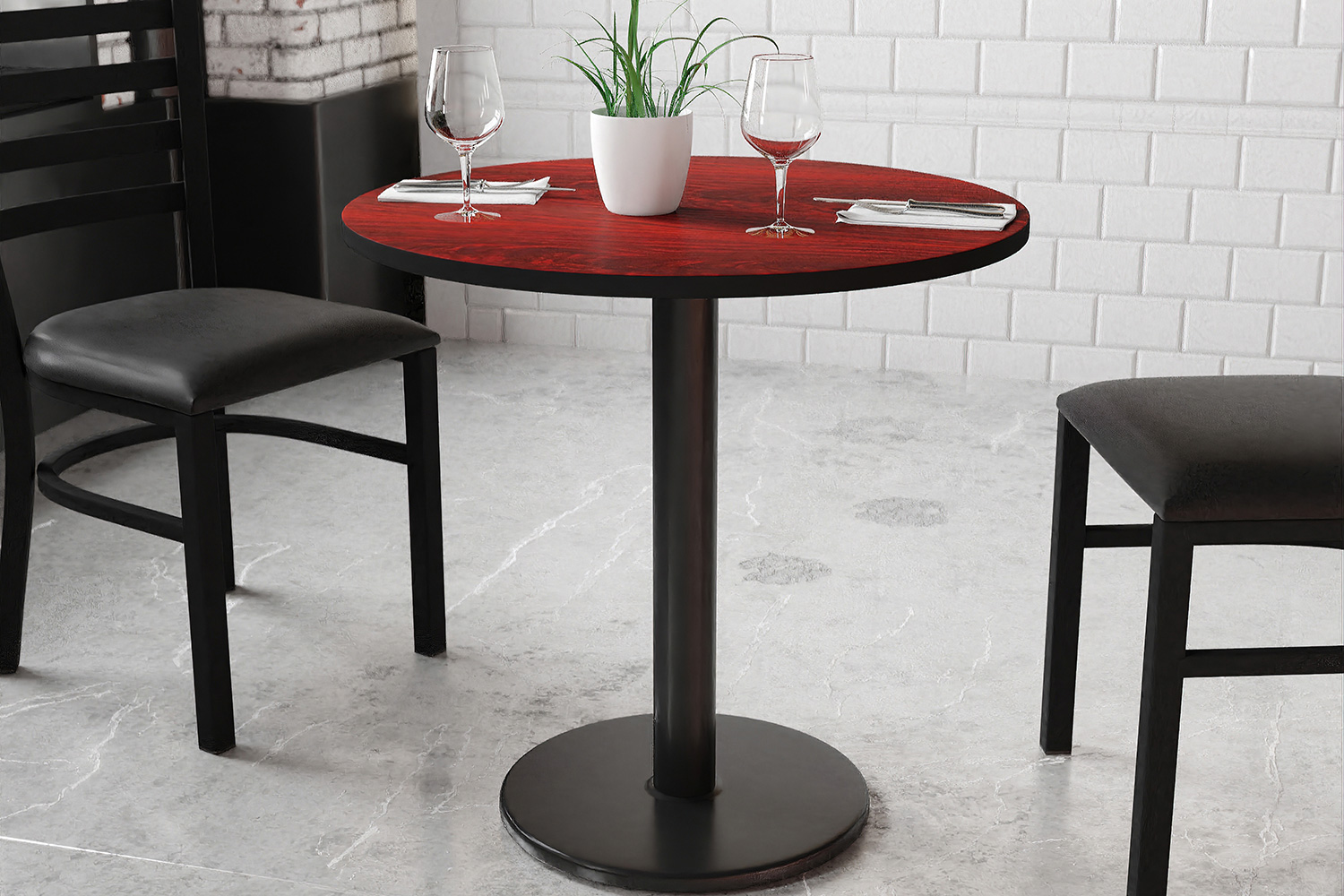 BLNK - Round Table with 18'' Round Base