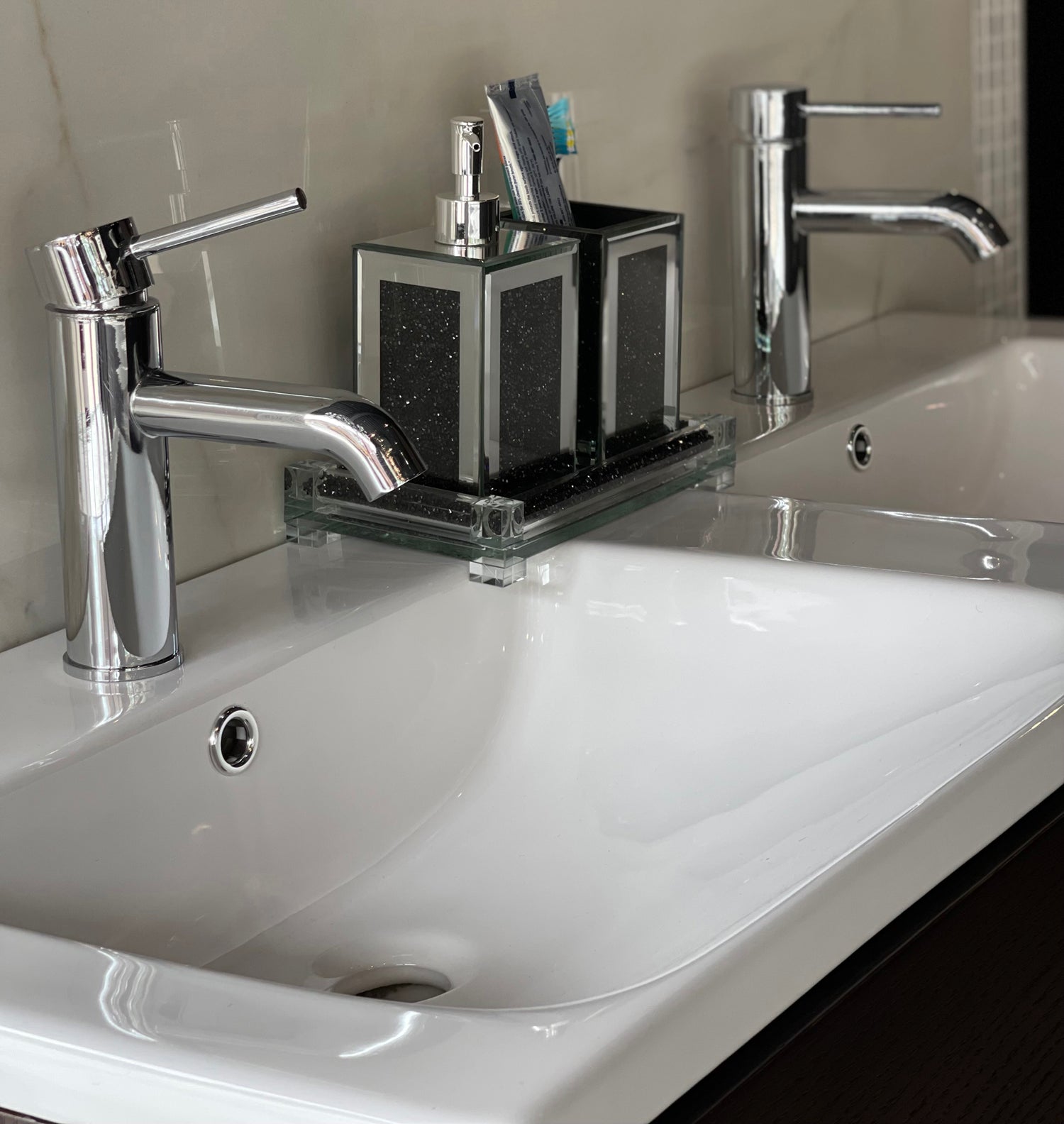 Furnings - Square Soap Dispenser and Toothbrush Holder with Tray, Black Crushed Diamond Glass