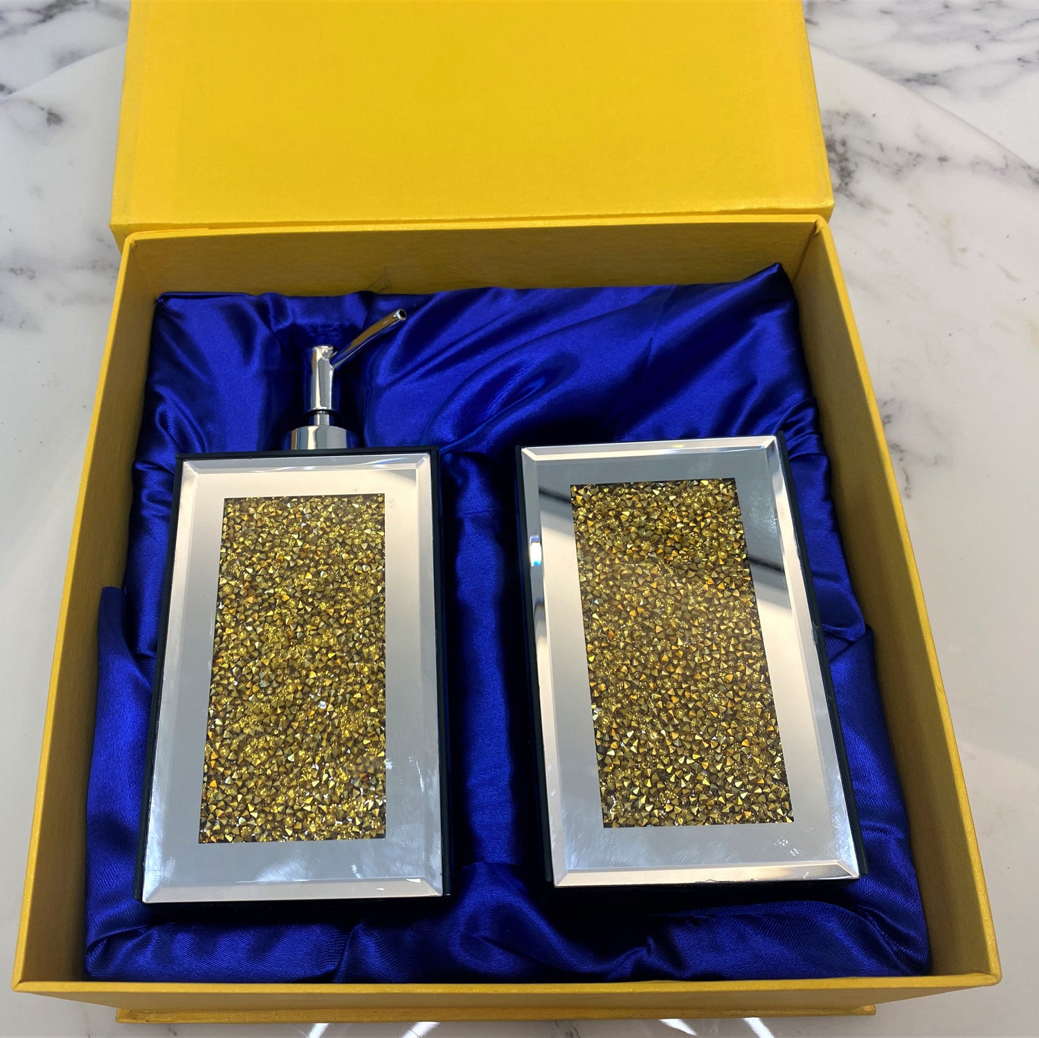 Furnings - Square Soap Dispenser and Toothbrush Holder with Tray, Gold Crushed Diamond Glass