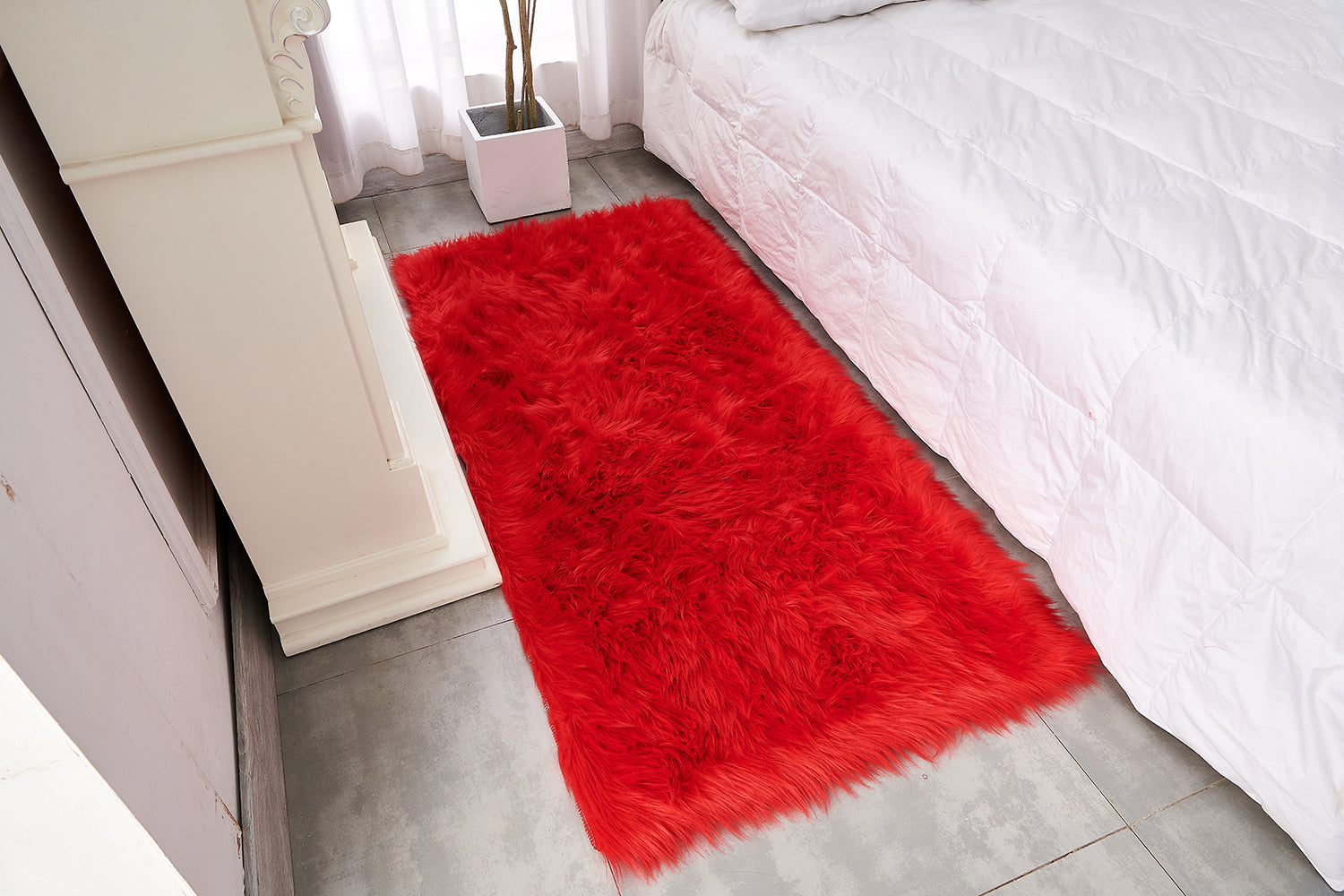 Furnings Cozy Ultra Soft Fluffy Faux Fur Red Area Rug - 7'L x 5'W