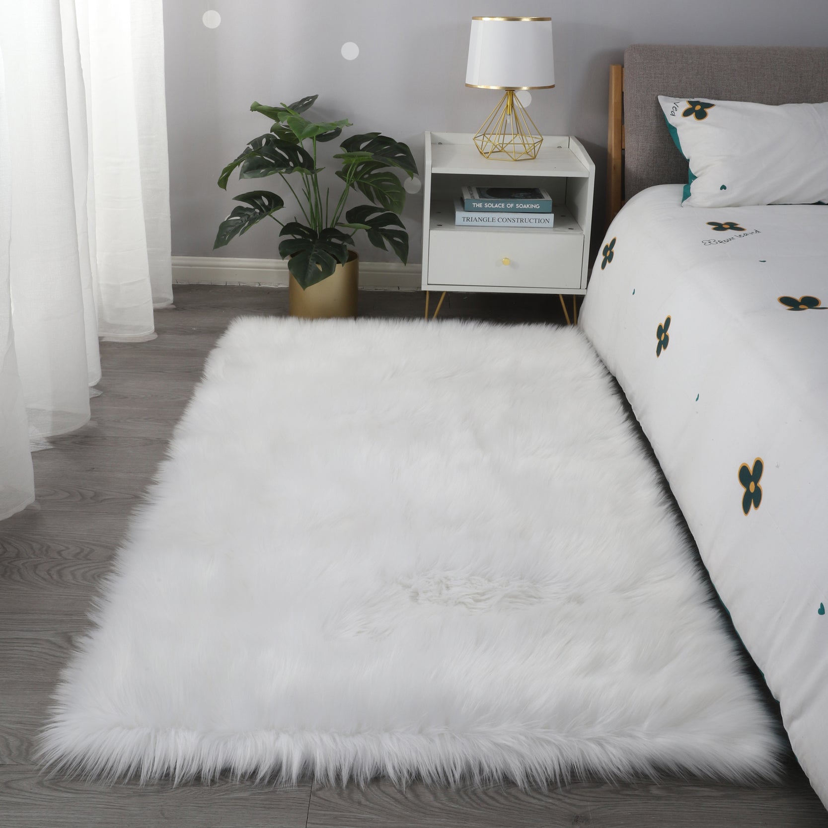 Furnings Cozy Ultra Soft Fluffy Faux Fur White Area Rug - 6'L x 4'W