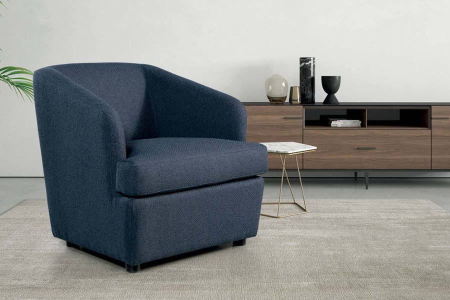 Gamamobel - Romeo Flared Arms Armchair in Series 11 Fabric