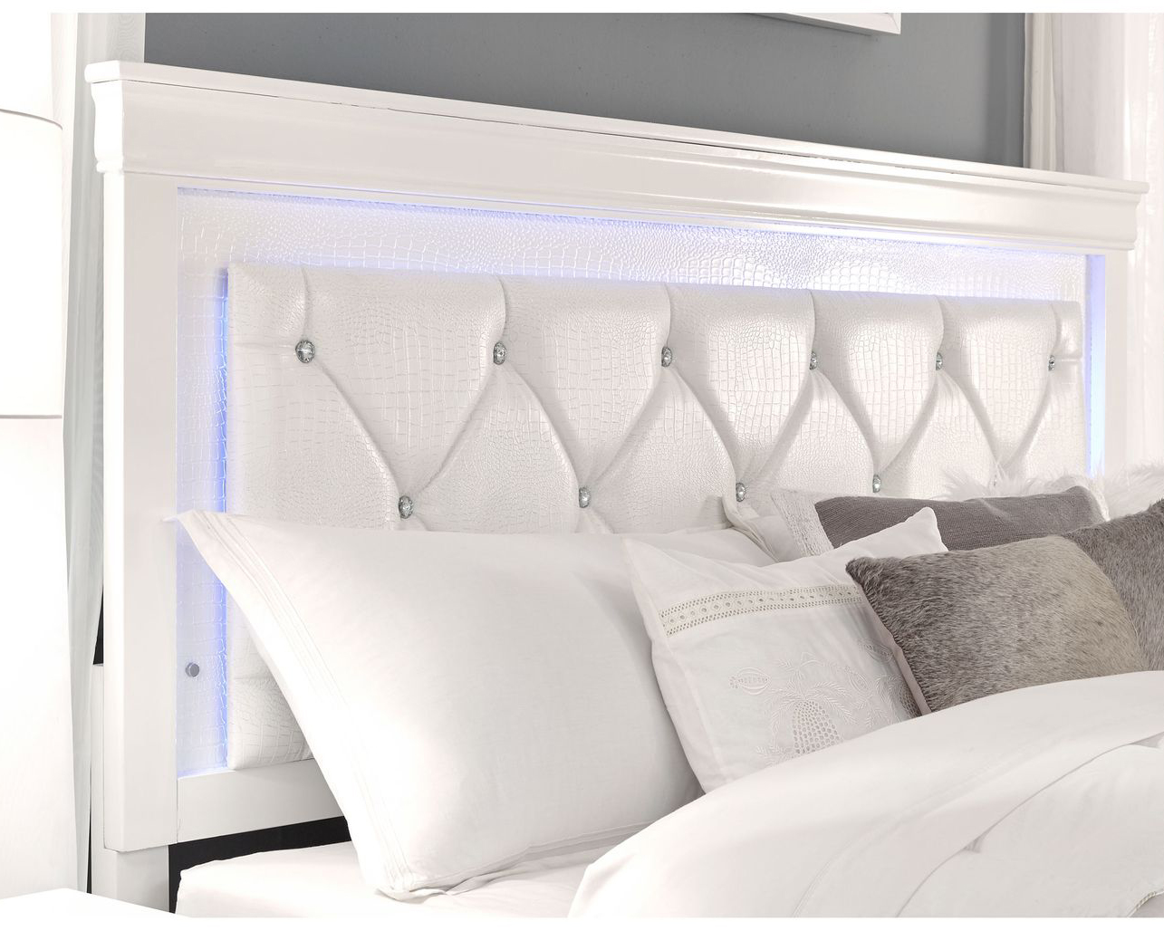 GF Pompei White Queen Bed Group With Led