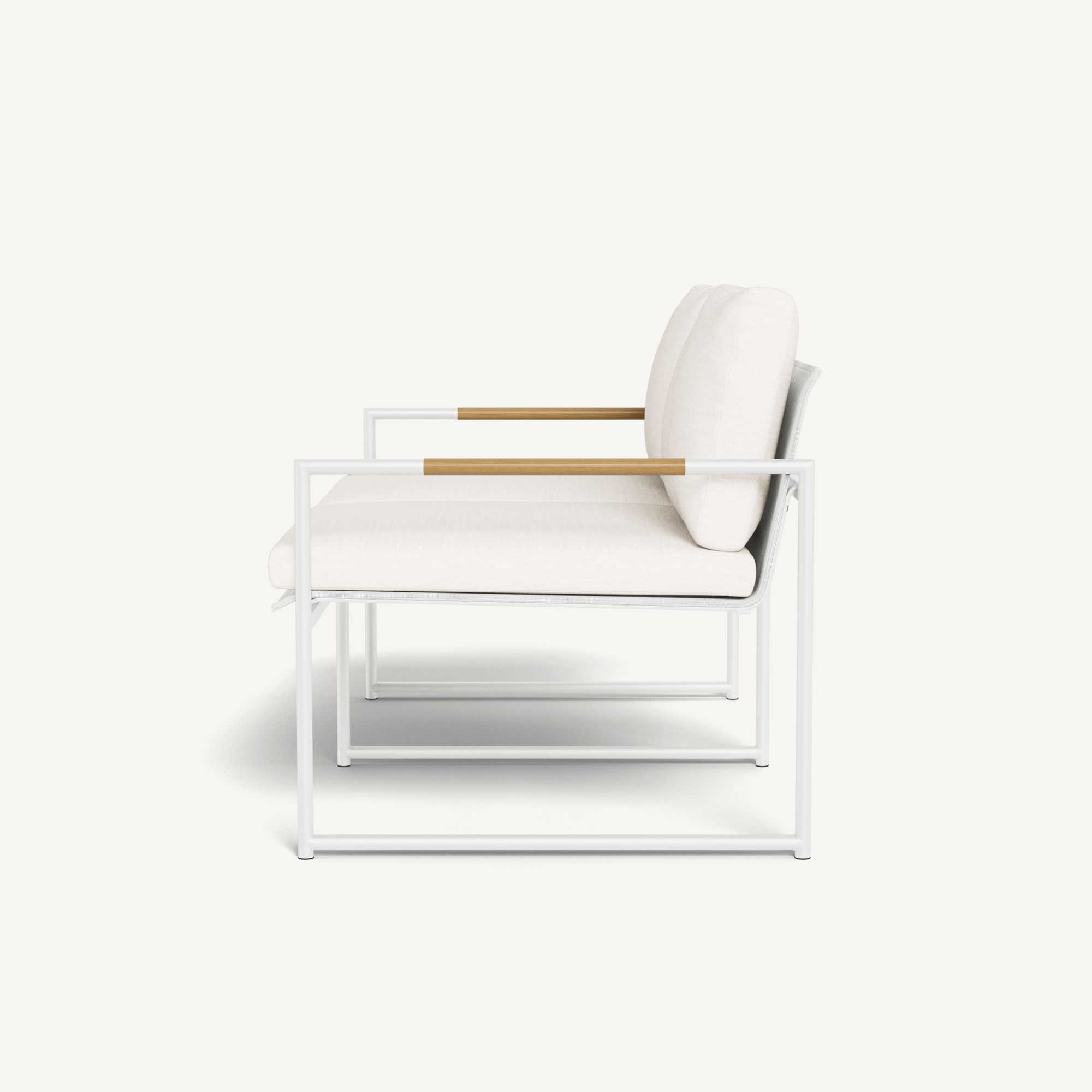 Harbour Breeze 2 Seat Sofa - Aluminum White / Panama Blanco / Batyline White