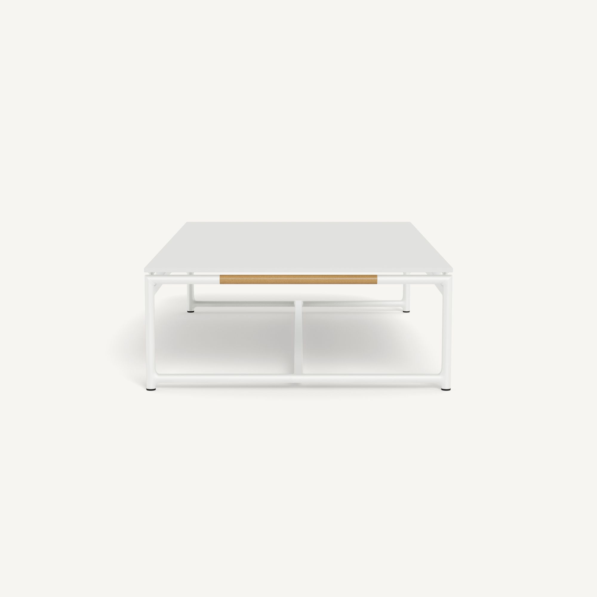 Harbour Breeze Coffee Table in Aluminum White / Glass White
