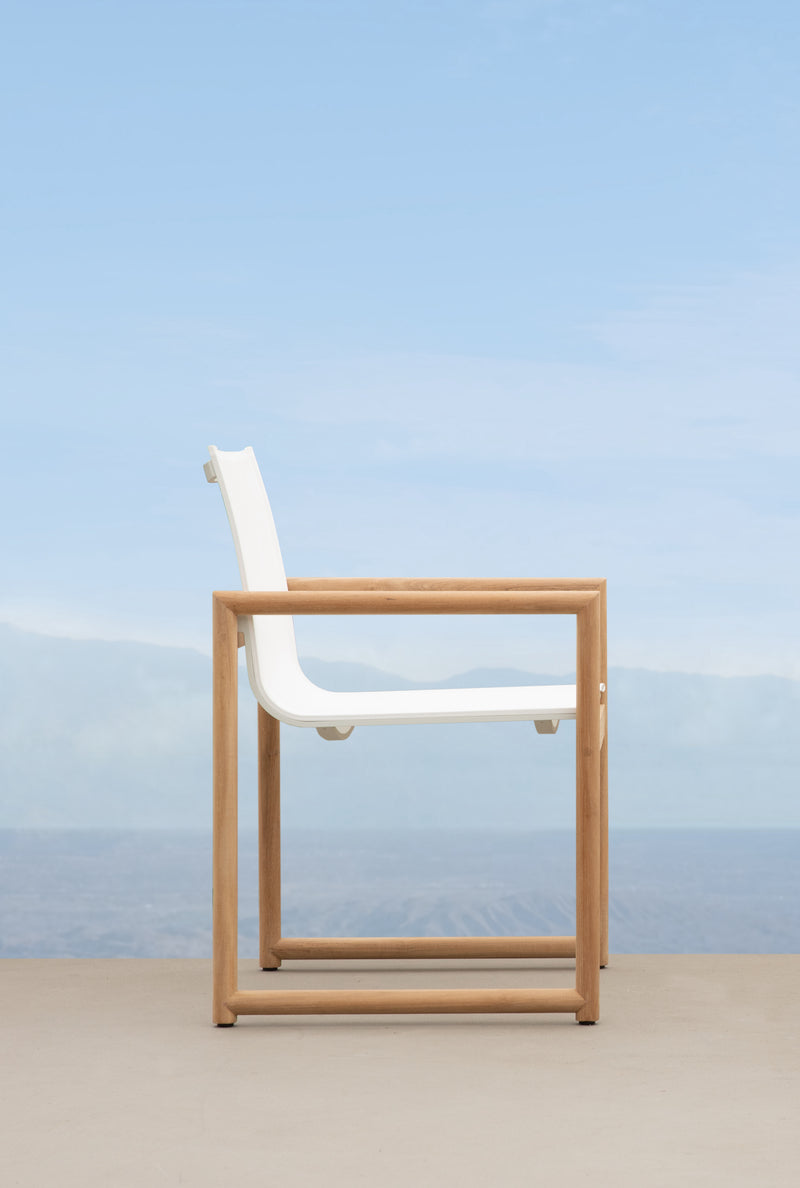 Harbour Breeze Xl Teak Stacking Sun Lounge in Teak Natural / Batyline White