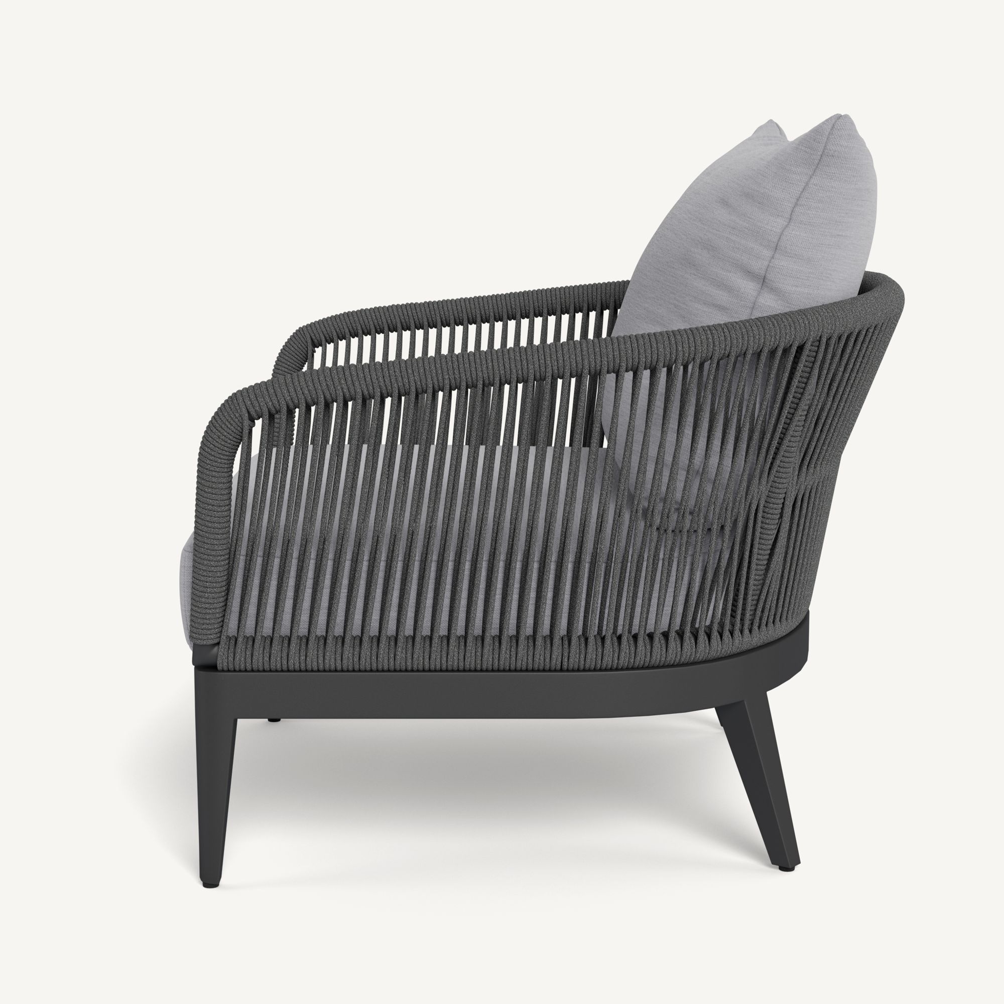 Harbour Hamilton Lounge Chair - Aluminum Asteroid / Panama Cloud / Rope Dark Gray
