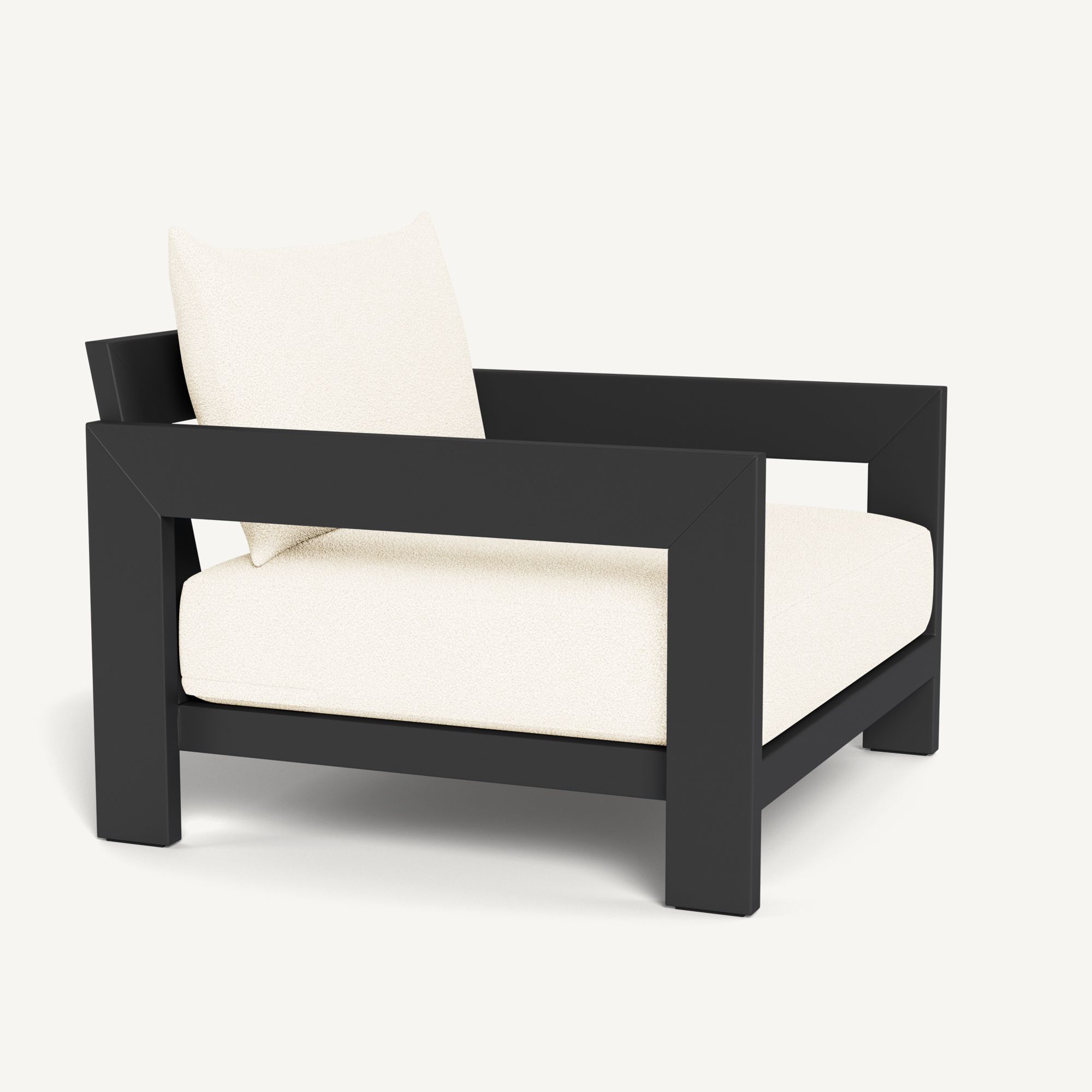 Harbour Hampton Lounge Chair - Aluminum Asteroid, Riviera Ivory, Batyline Silver