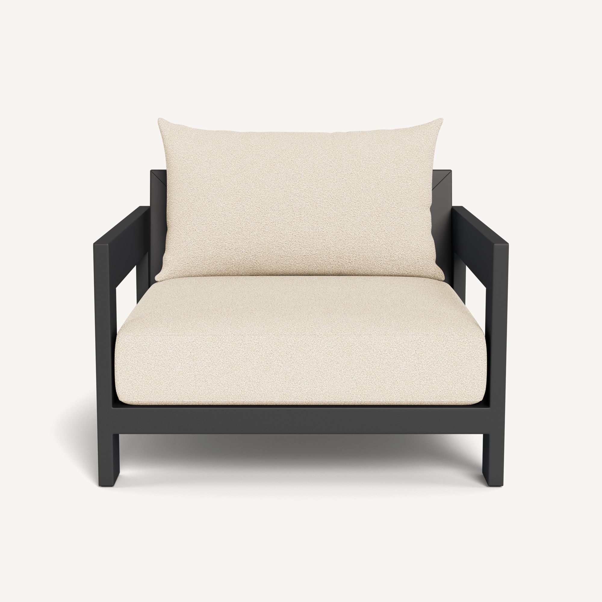 Harbour Hampton Lounge Chair - Aluminum Asteroid / Riviera Sand / Batyline Silver