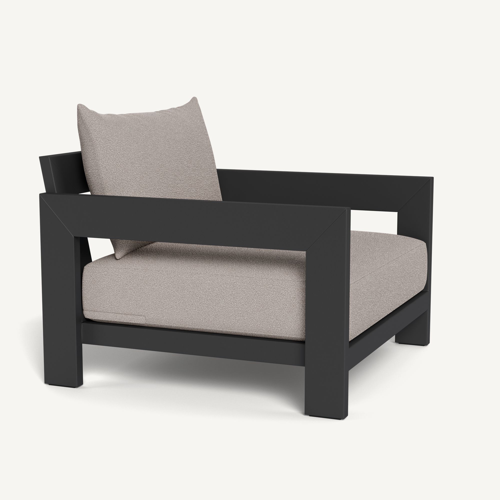 Harbour Hampton Lounge Chair - Aluminum Asteroid / Riviera Stone / Batyline Silver
