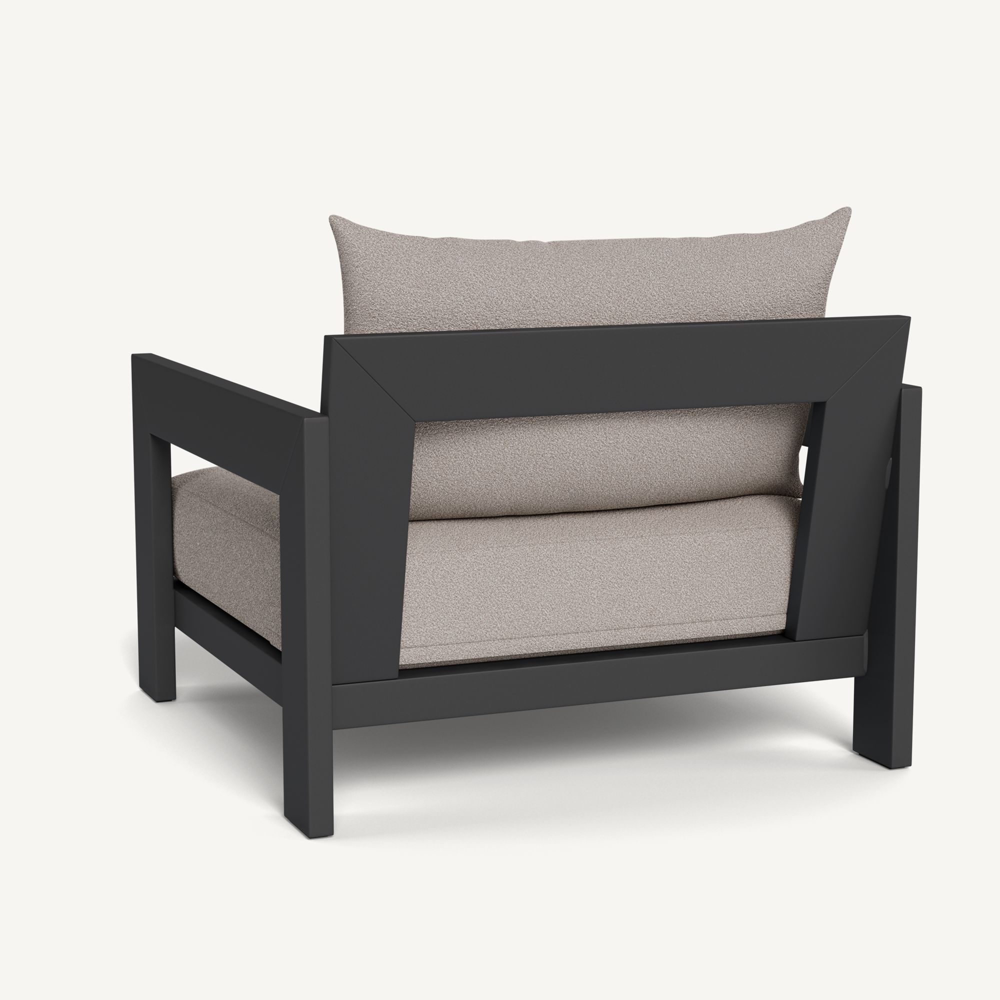 Harbour Hampton Lounge Chair - Aluminum Asteroid / Riviera Stone / Batyline Silver