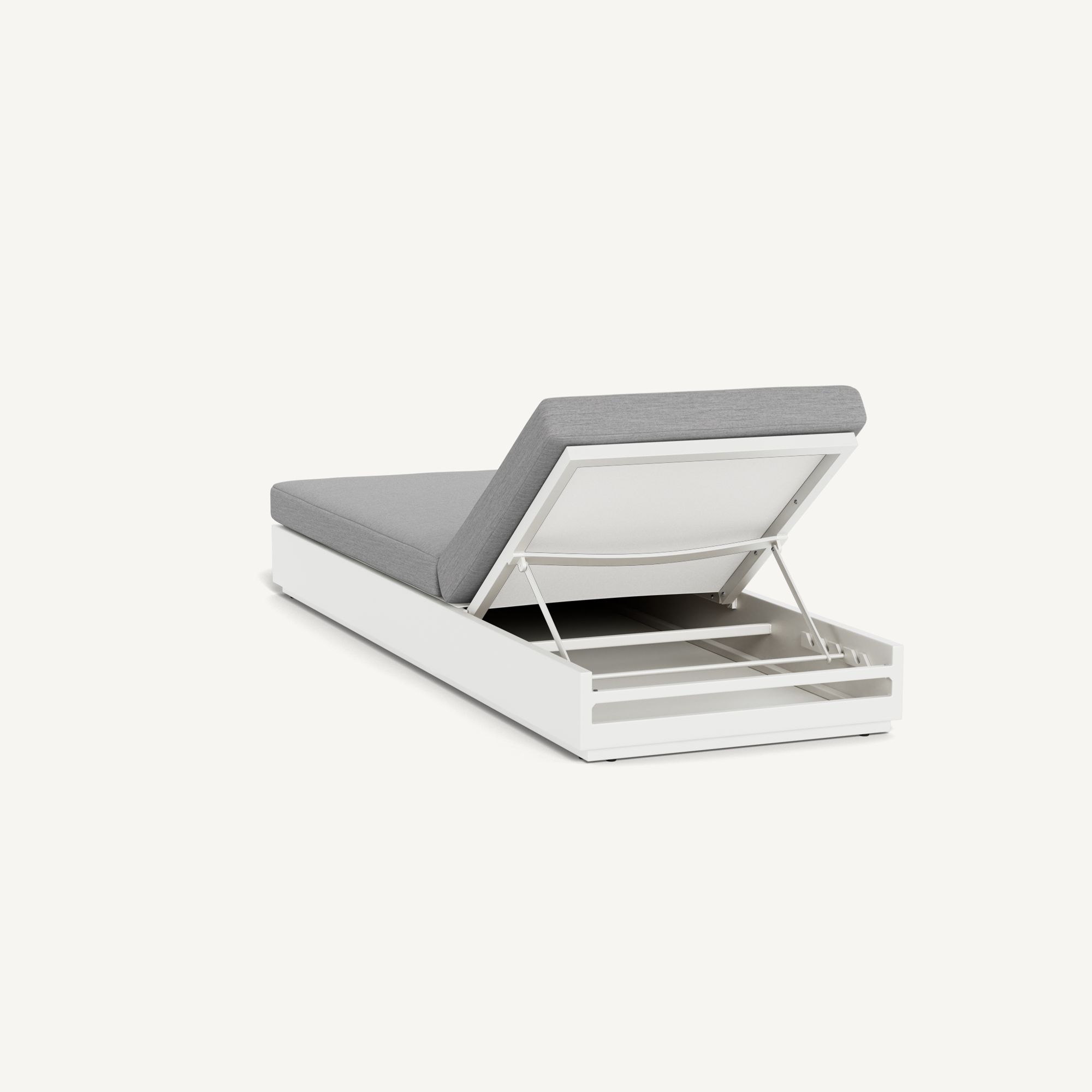Harbour Hayman Aluminum Sun Lounge - Aluminum White / Lisos Piedra / Batyline White