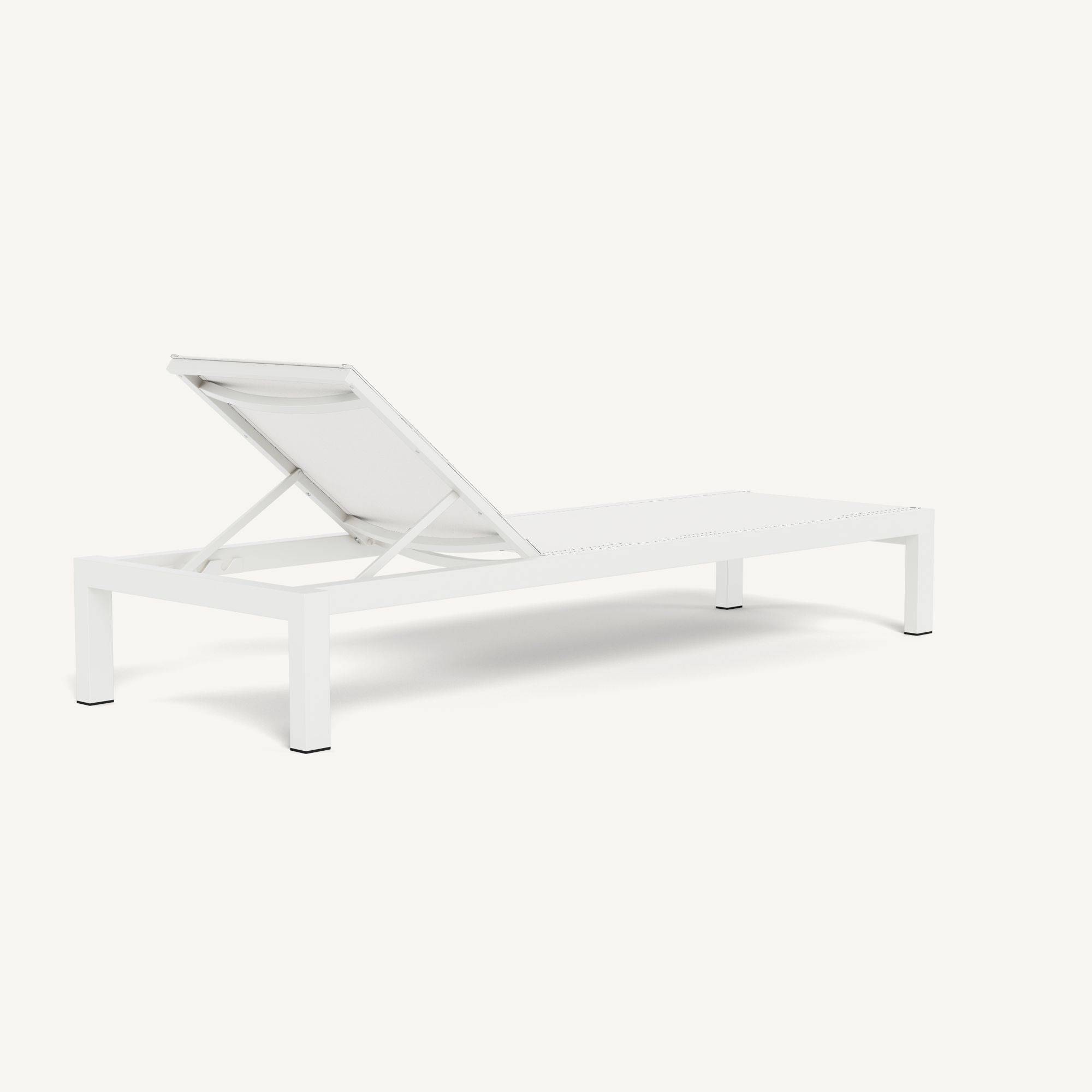 Harbour Hayman Aluminum Stacking Mesh Sun Lounge - Aluminum White / Batyline White