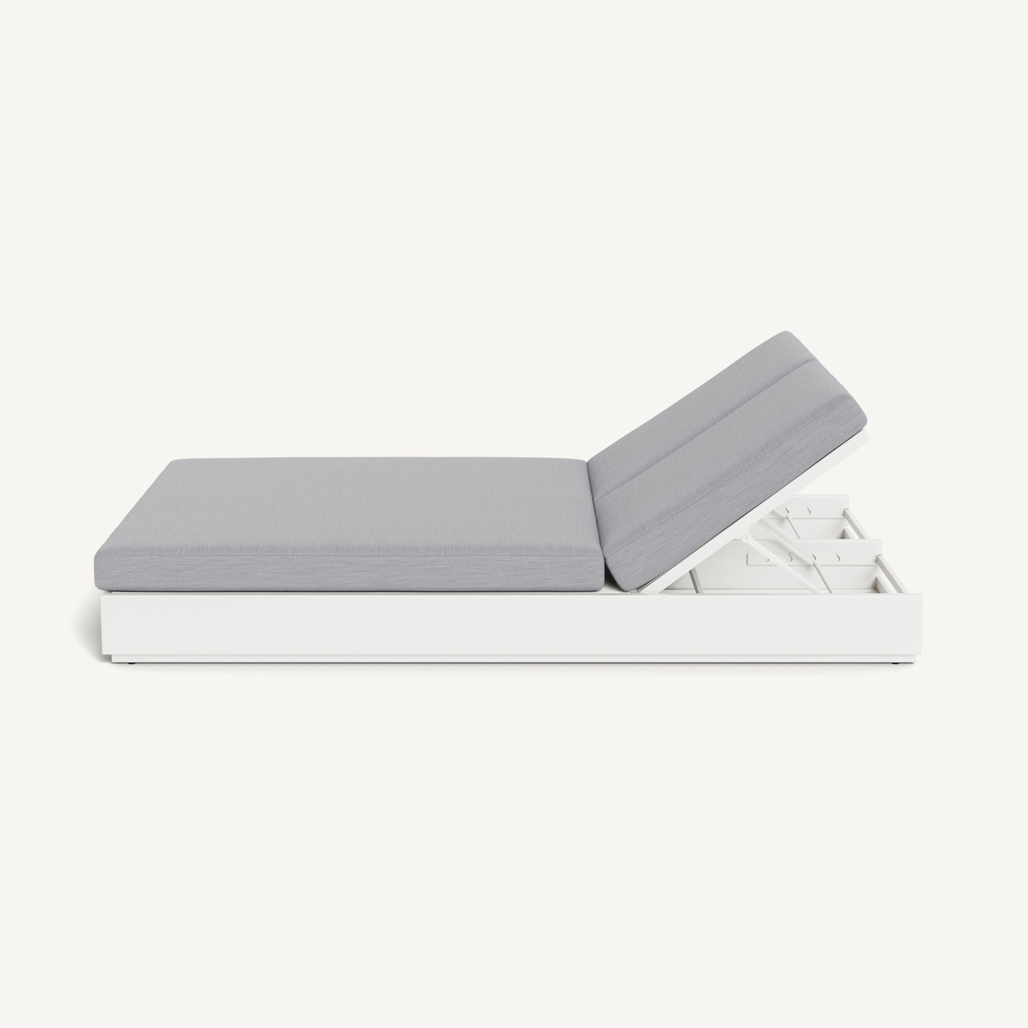 Harbour Hayman Aluminum Double Sun Lounge - Aluminum White / Panama Cloud / Batyline White