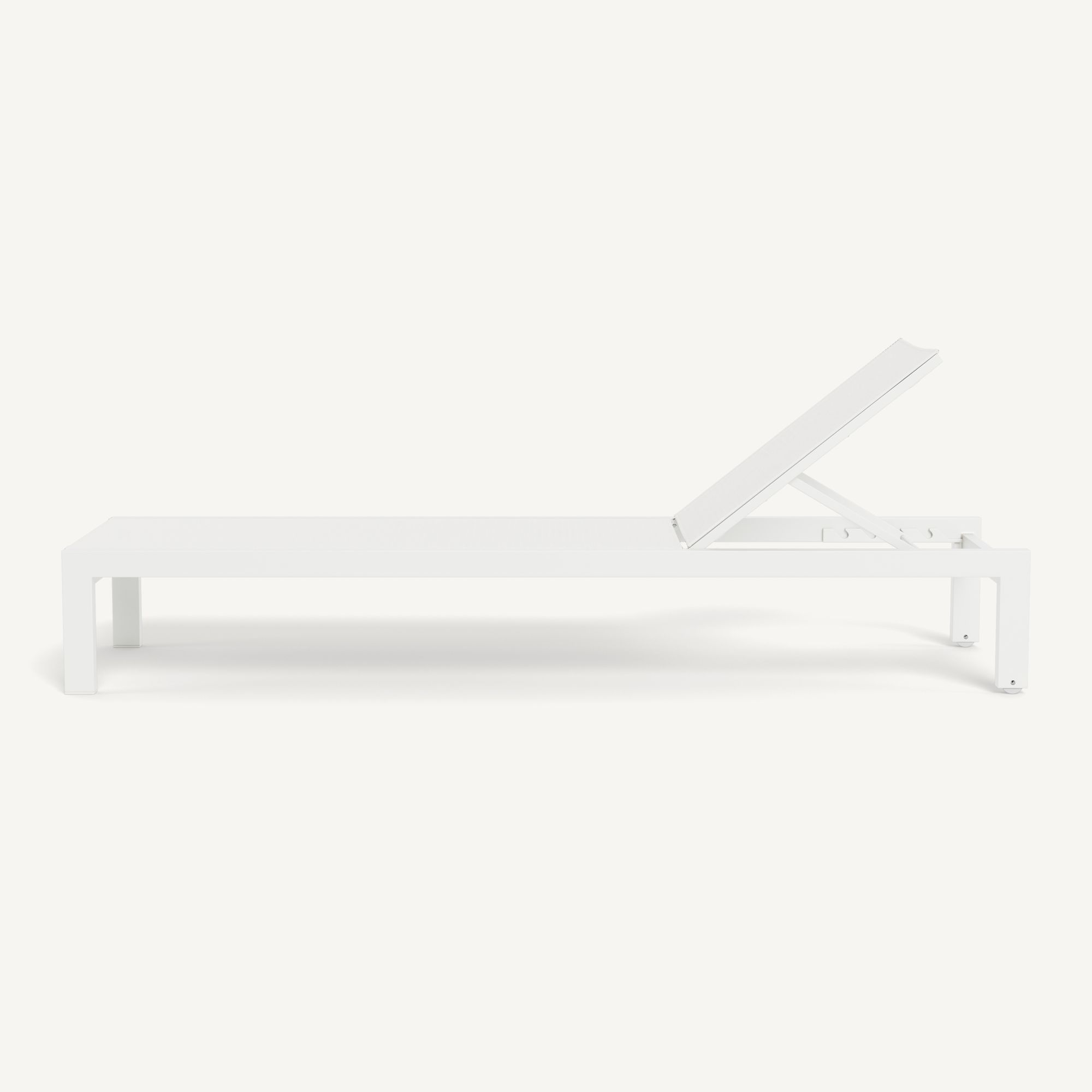 Harbour Hayman Aluminum Mesh Sun Lounge - Aluminum White / Batyline White