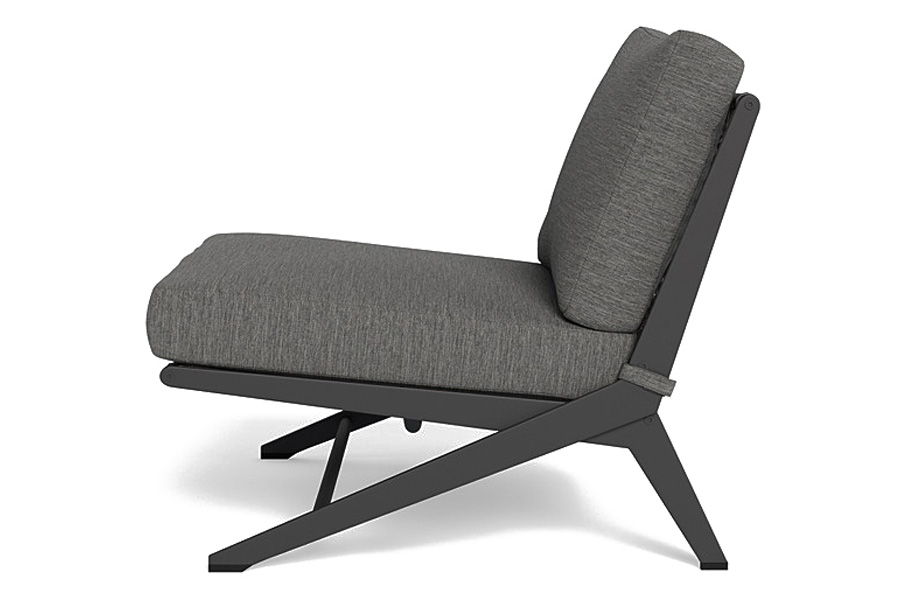 Harbour Loop Stacking Sun Lounge in Aluminum Asteroid / Batyline Silver