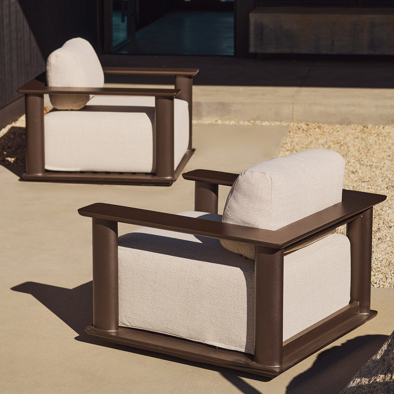 Harbour Newport Aluminum Fixed Chaise - Aluminum Asteroid / Copacabana Sand