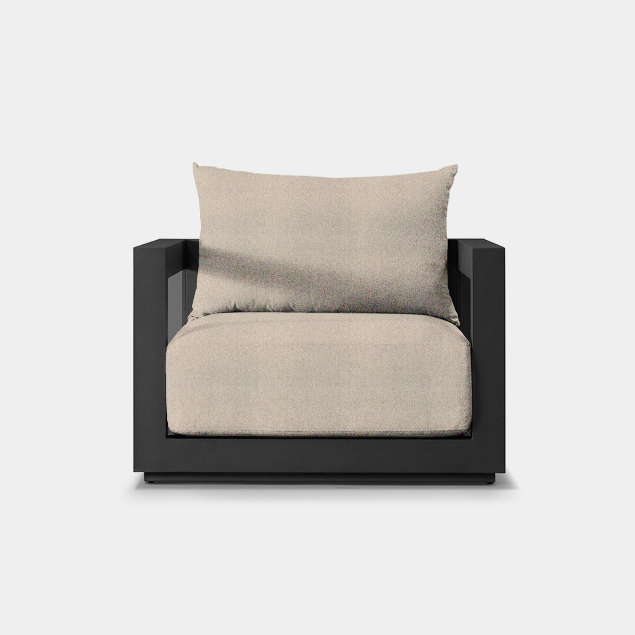 Harbour Vaucluse Lounge Chair - Aluminum Asteroid / Riviera Sand / Batyline Silver