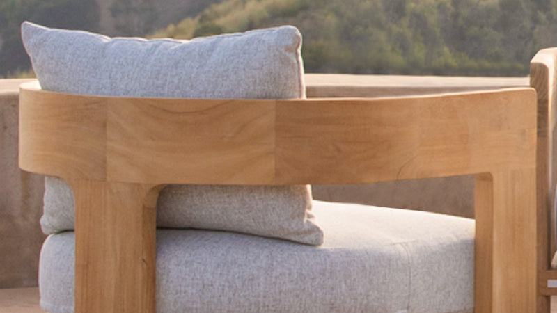 Harbour Victoria Teak Round Slatted Coffee Table in Teak Natural