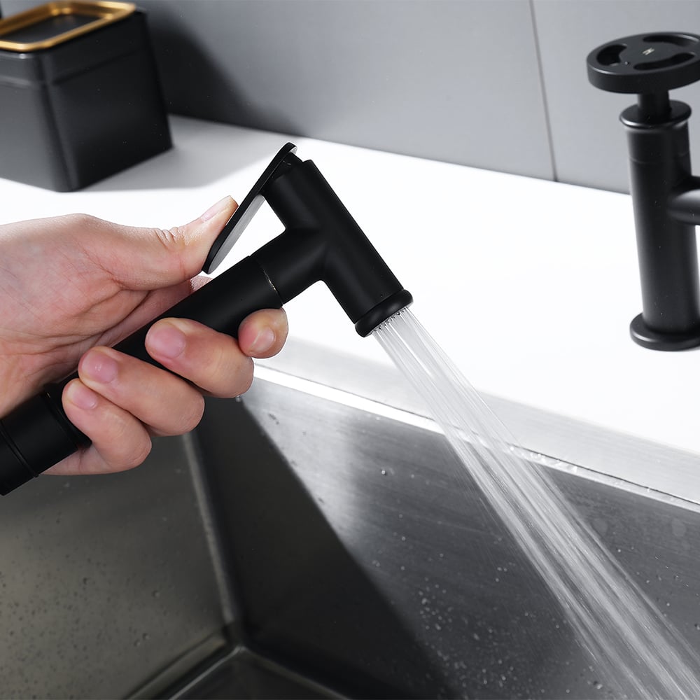 HMR - Ruth Industrial 2-Handle Centerset Kitchen Faucet with 1 Pull-out Sprayer Bridge-Shaped