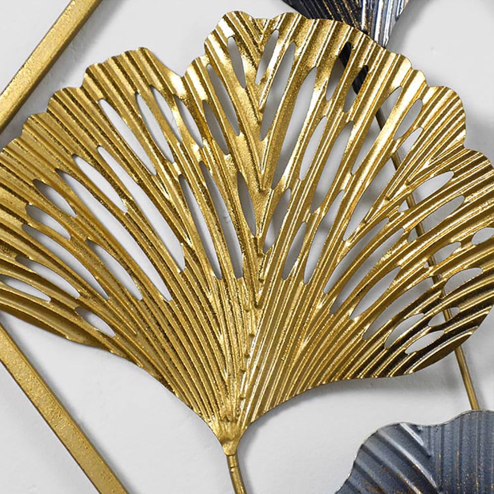 HMR - 2 Pieces Triangular Wall Hollow-out Ginkgo Leaves Floral Art in Metal