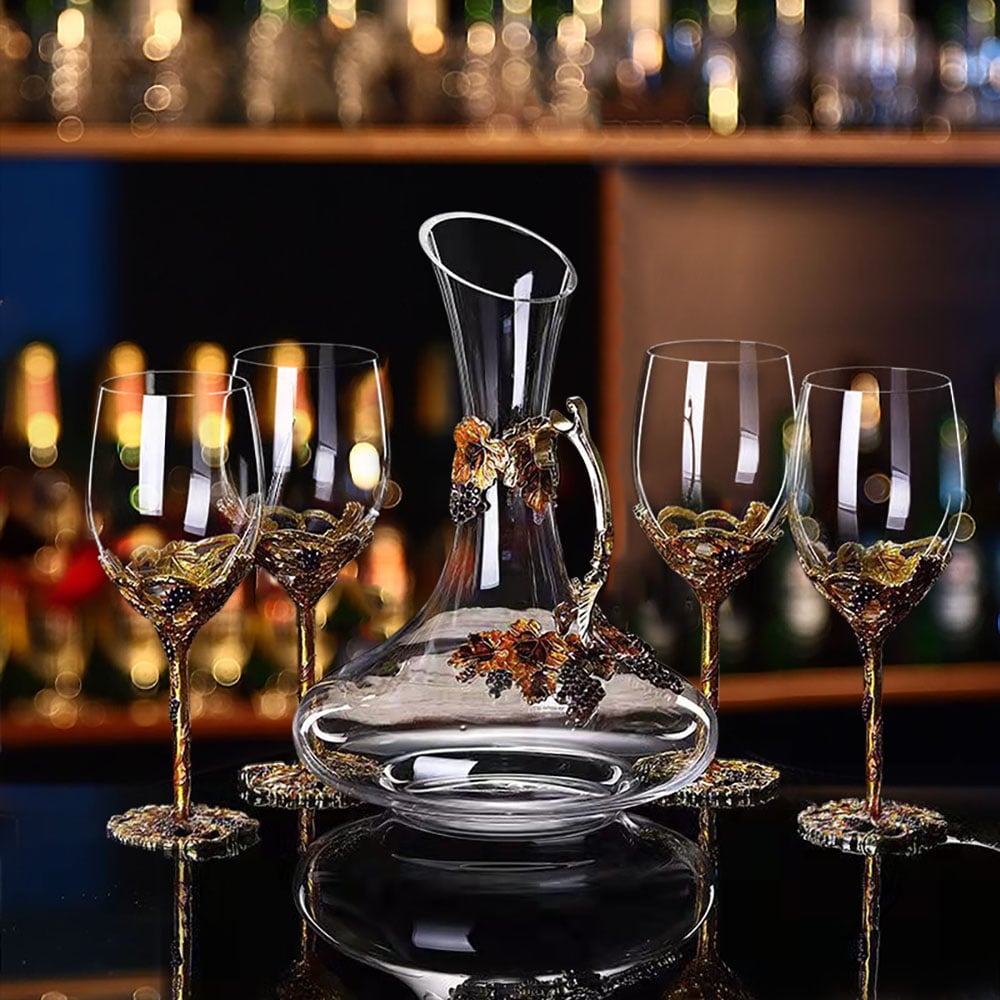 HMR - 5-Piece Red Wine Glass Set Exquisite Vintage Decanter