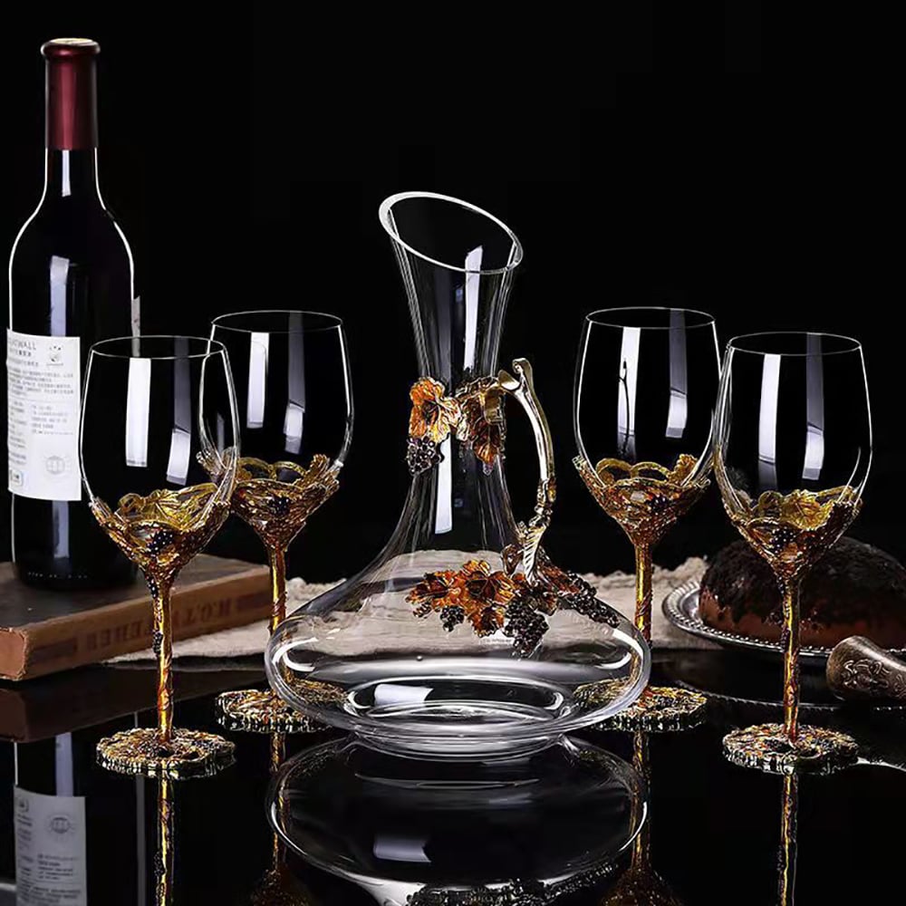 HMR - 5-Piece Red Wine Glass Set Exquisite Vintage Decanter