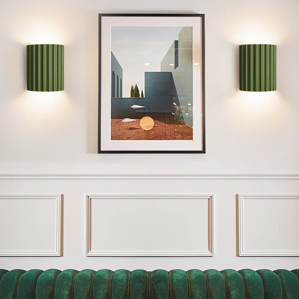 HMR - Modern Green Half-Cricle Resin Wall Sconce with 2-Light Living Room Bed Room Kitchen