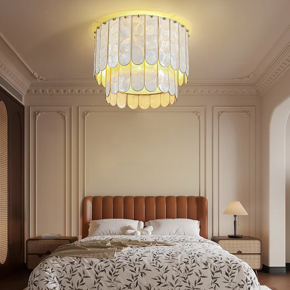 HMR - Enseo Coastal 3-Light Capiz Shell Flush Mount Round Ceiling Light in Gold Living Room